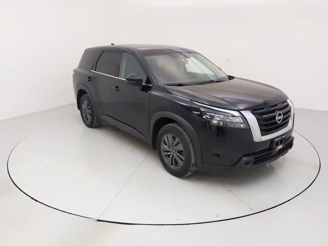 Nissan Pathfinder снимка Nissan Pathfinder