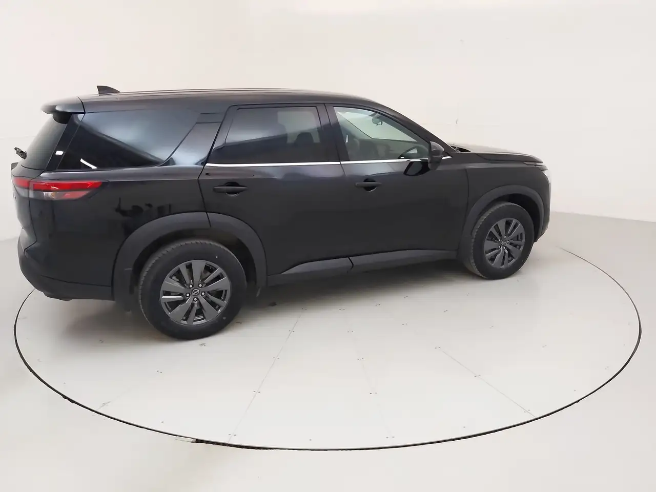 Nissan Pathfinder снимка Nissan Pathfinder