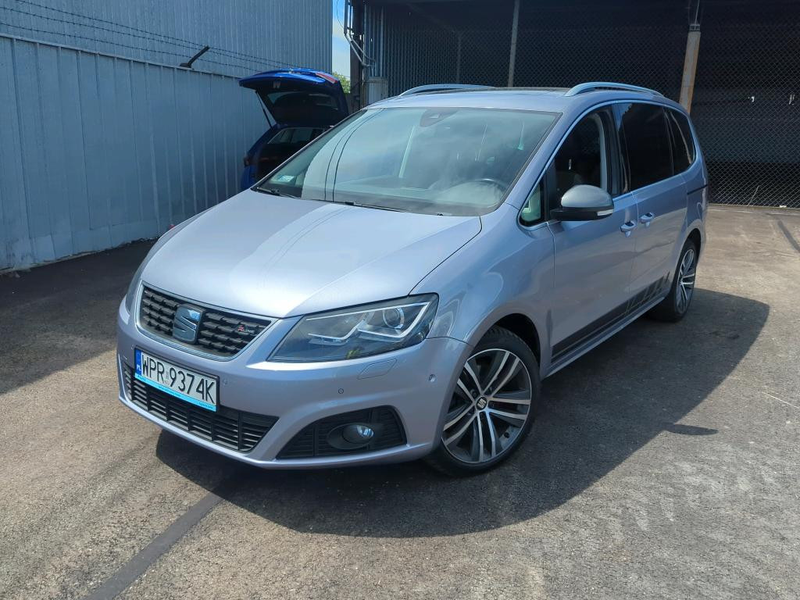 SEAT Alhambra 2.0 TDI FR-Line ACC 7-SITZER DCC AHK