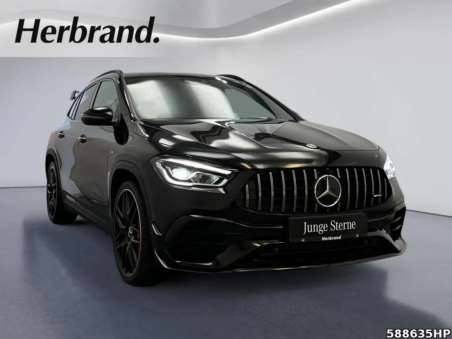 Mercedes-Benz GLA 45 AMG S 4MATIC+  Night Panorama 21"LM DISTR Schwarz - 2