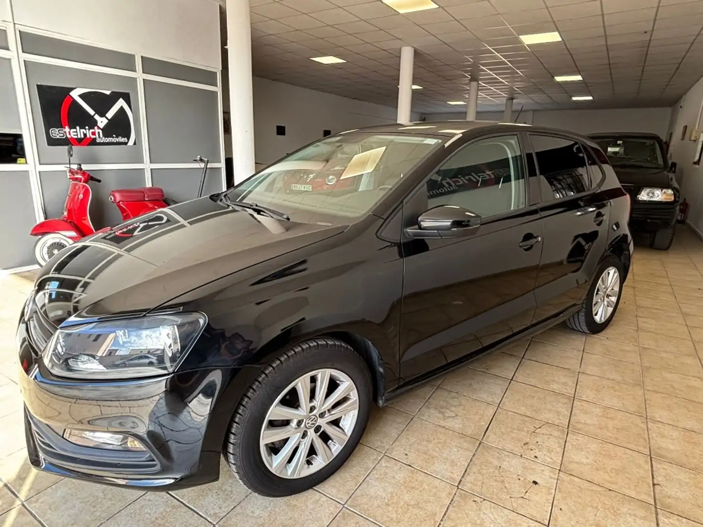 Volkswagen Polo 1.0 BMT A- 55kW Negro - 2
