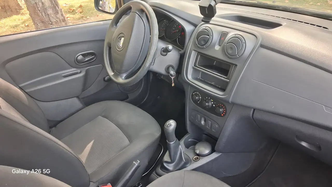 Dacia Logan