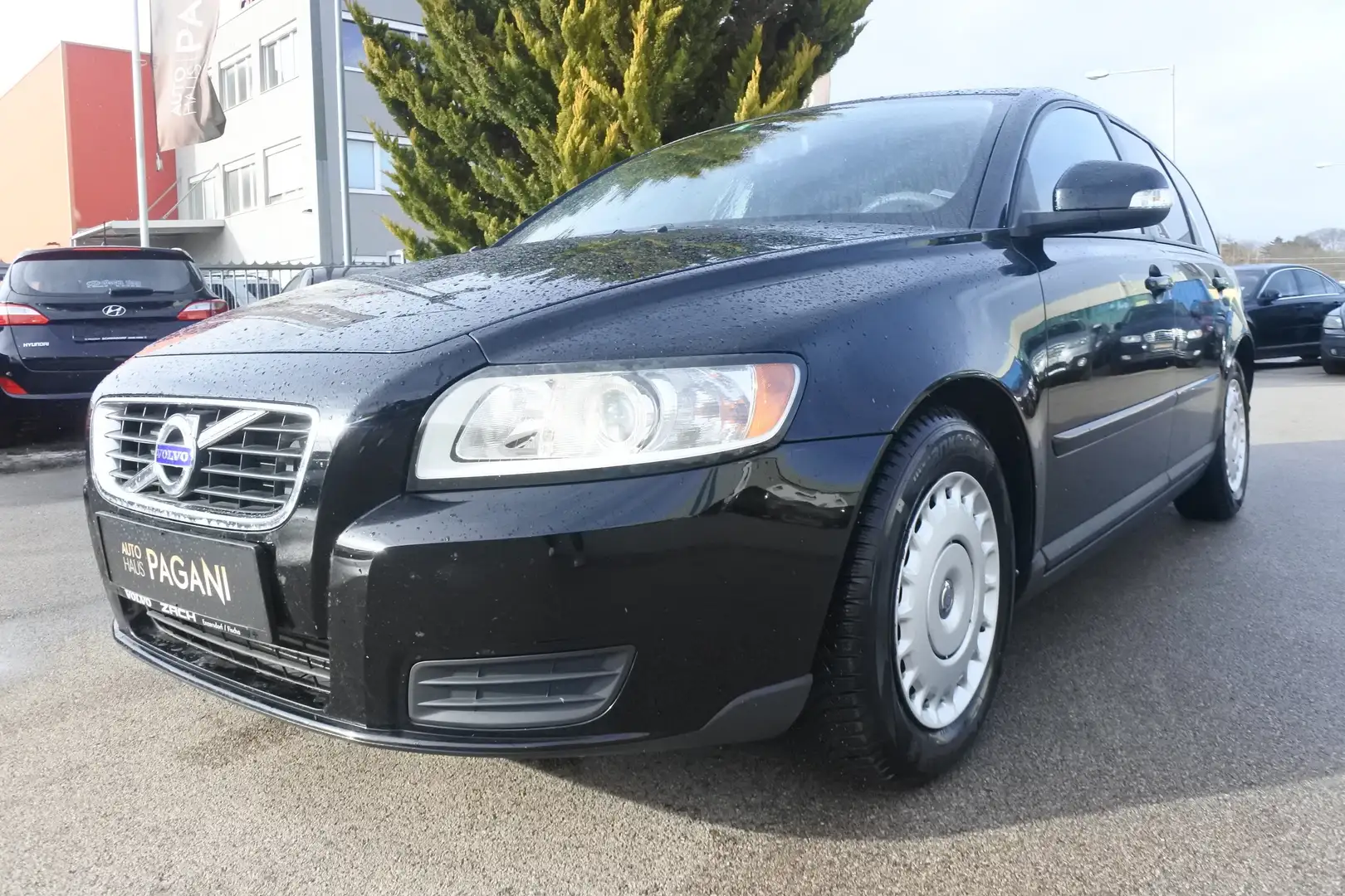 Volvo V50 V50 Drive Kinetic Edition/NUR 105000KM/PICKERL NEU - 1