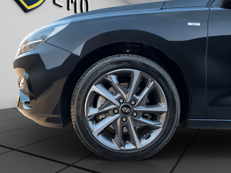 Hyundai i30 cw Trend DAB+ NAVI TEMP PDC SHZ RKF — photo 9