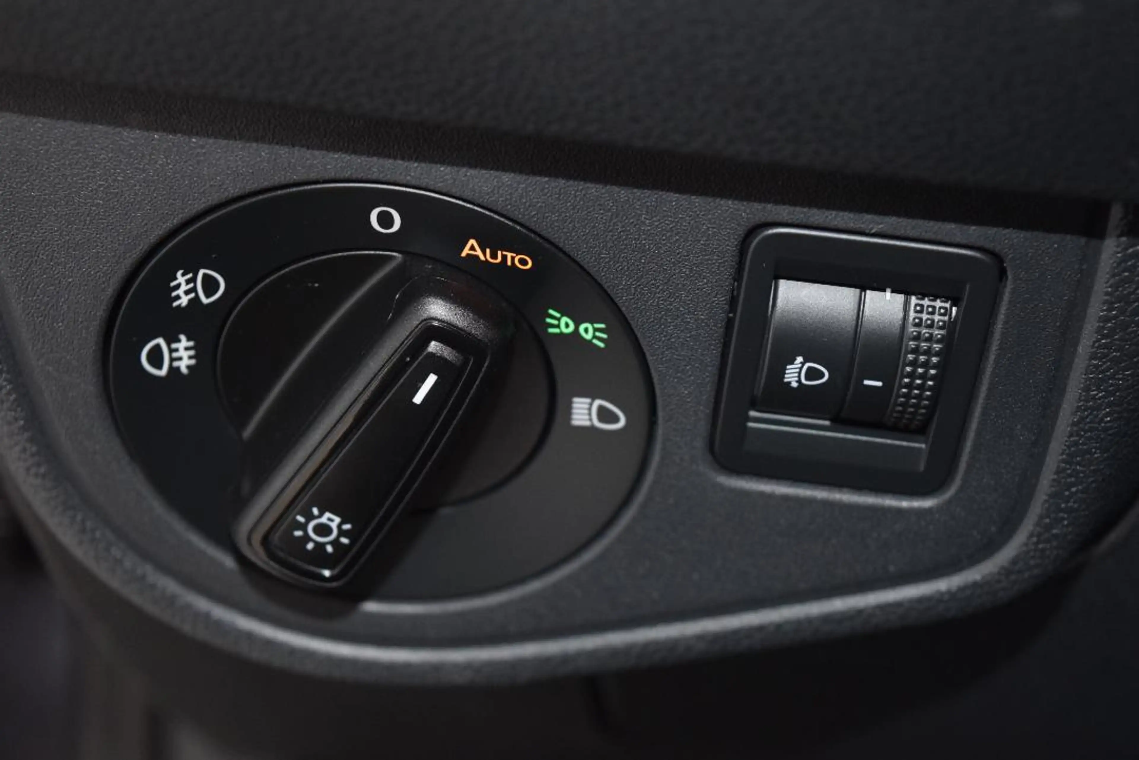 Volkswagen Taigo Life TSI Navi PDC ACC — photo 18