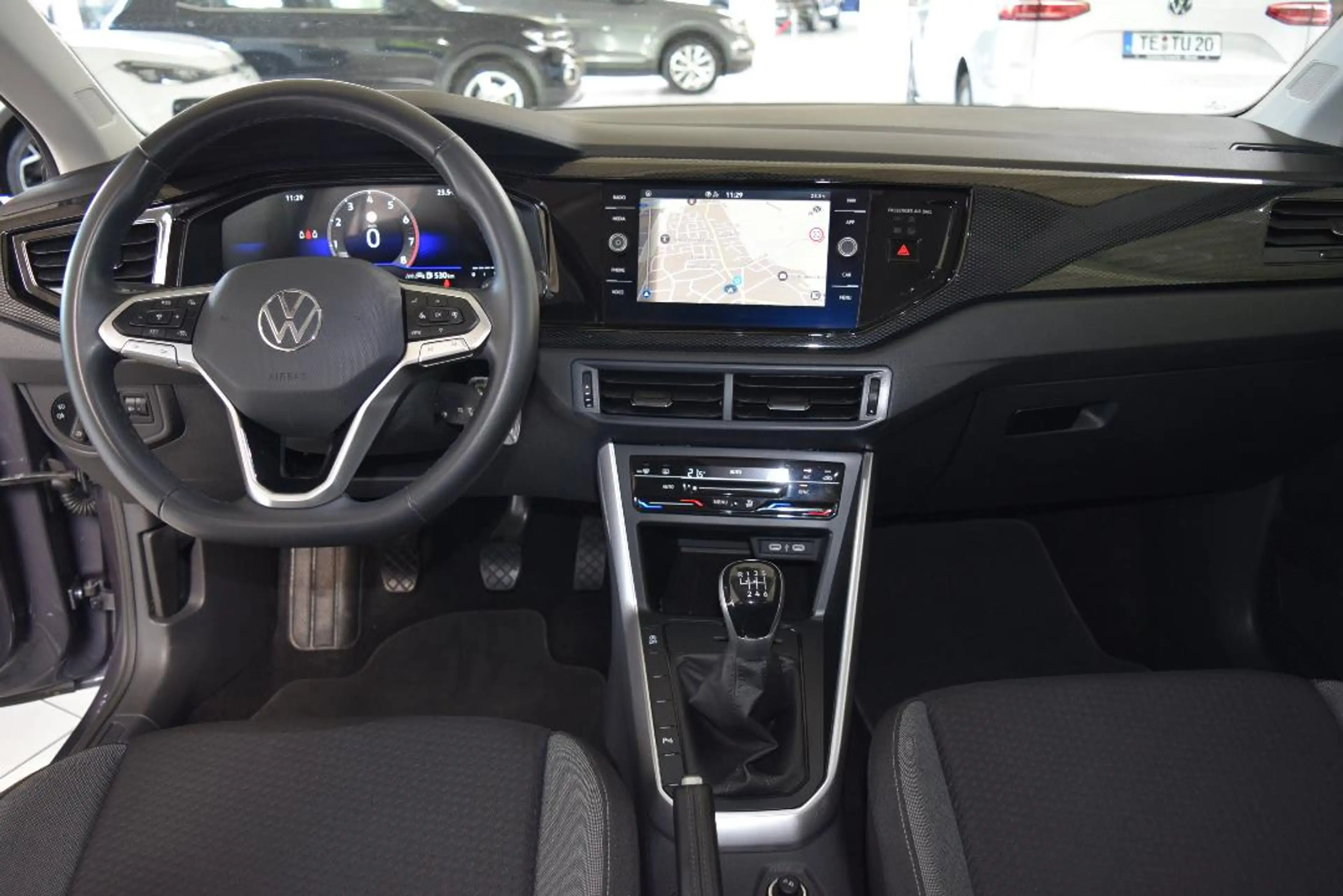 Volkswagen Taigo Life TSI Navi PDC ACC — photo 13