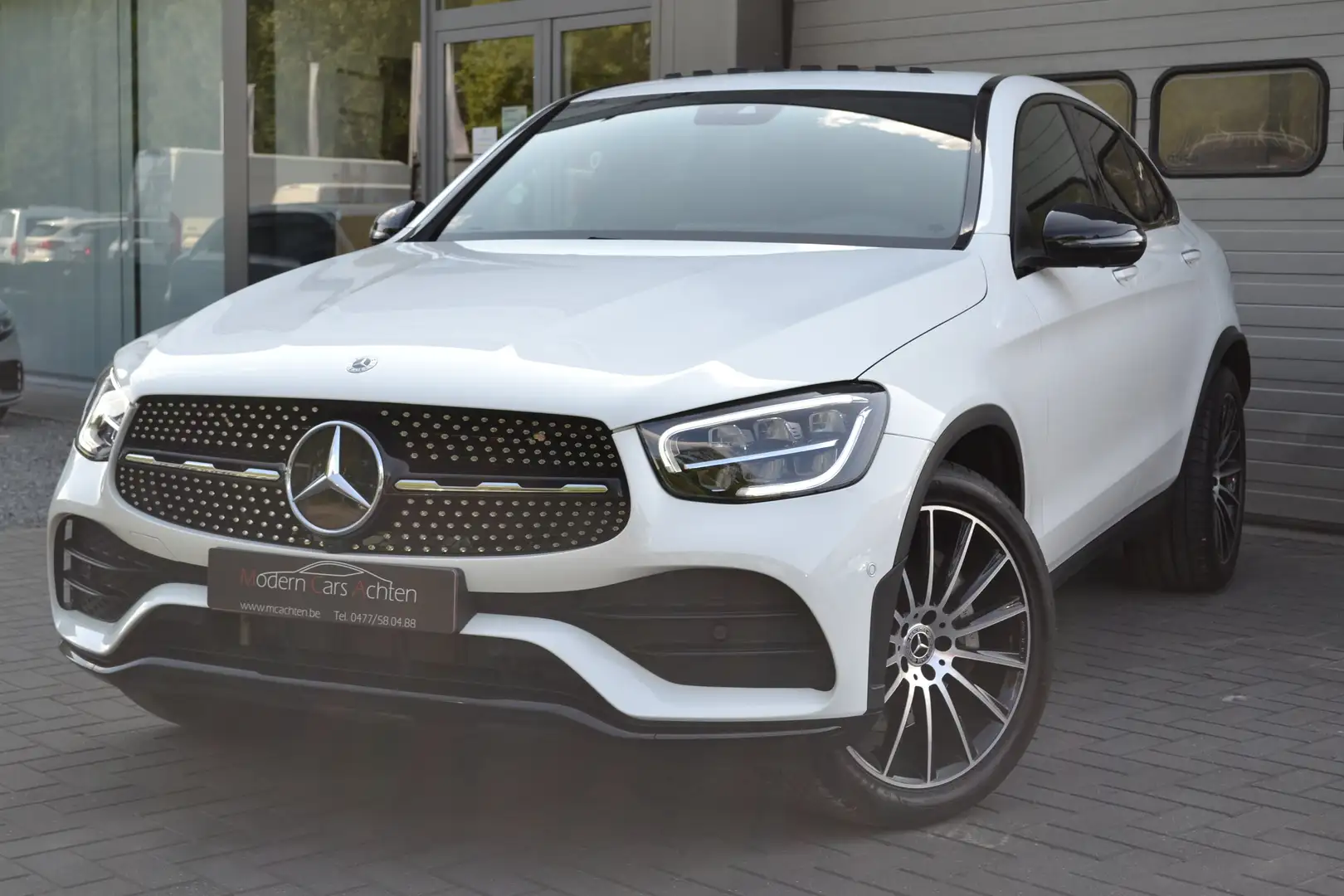 Mercedes-Benz GLC 200 Coupé 4-Matic Business Solution (EU6AP) Blanc - 1