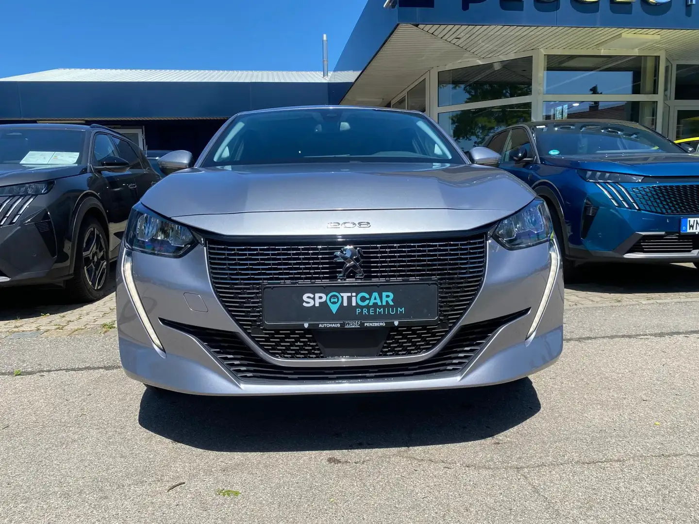 Peugeot 208 e- Allure Silber - 2