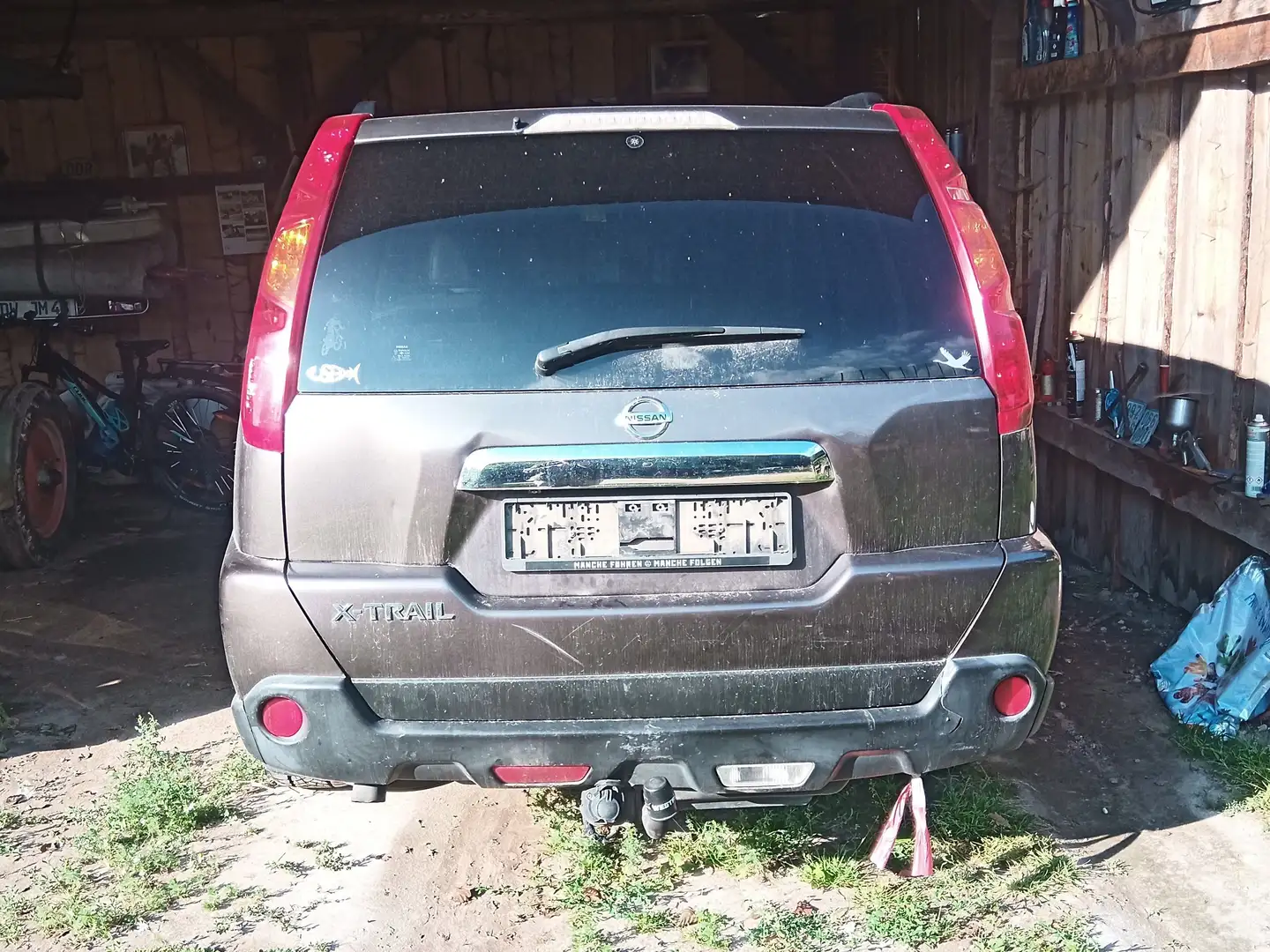 Nissan X-Trail X-Trail 2.0 dci 4x4 DPF AutomatikLE Mauve - 2