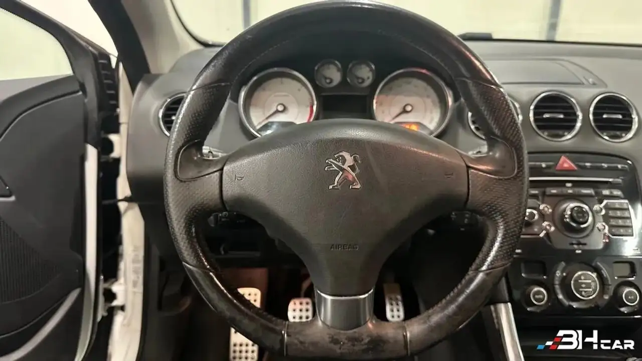 Peugeot 308 308 Coupé-Cabriolet — photo 12