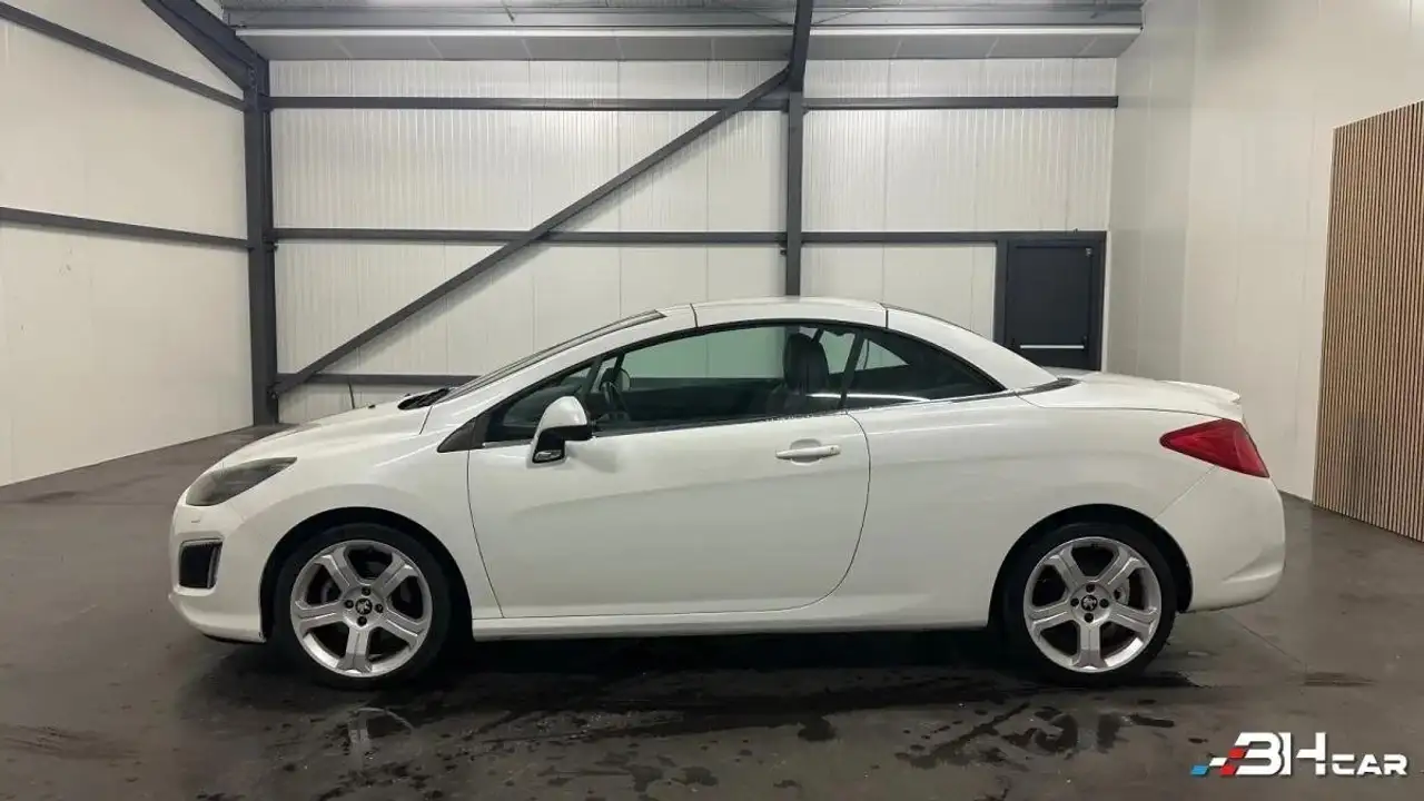 Peugeot 308 308 Coupé-Cabriolet — photo 8