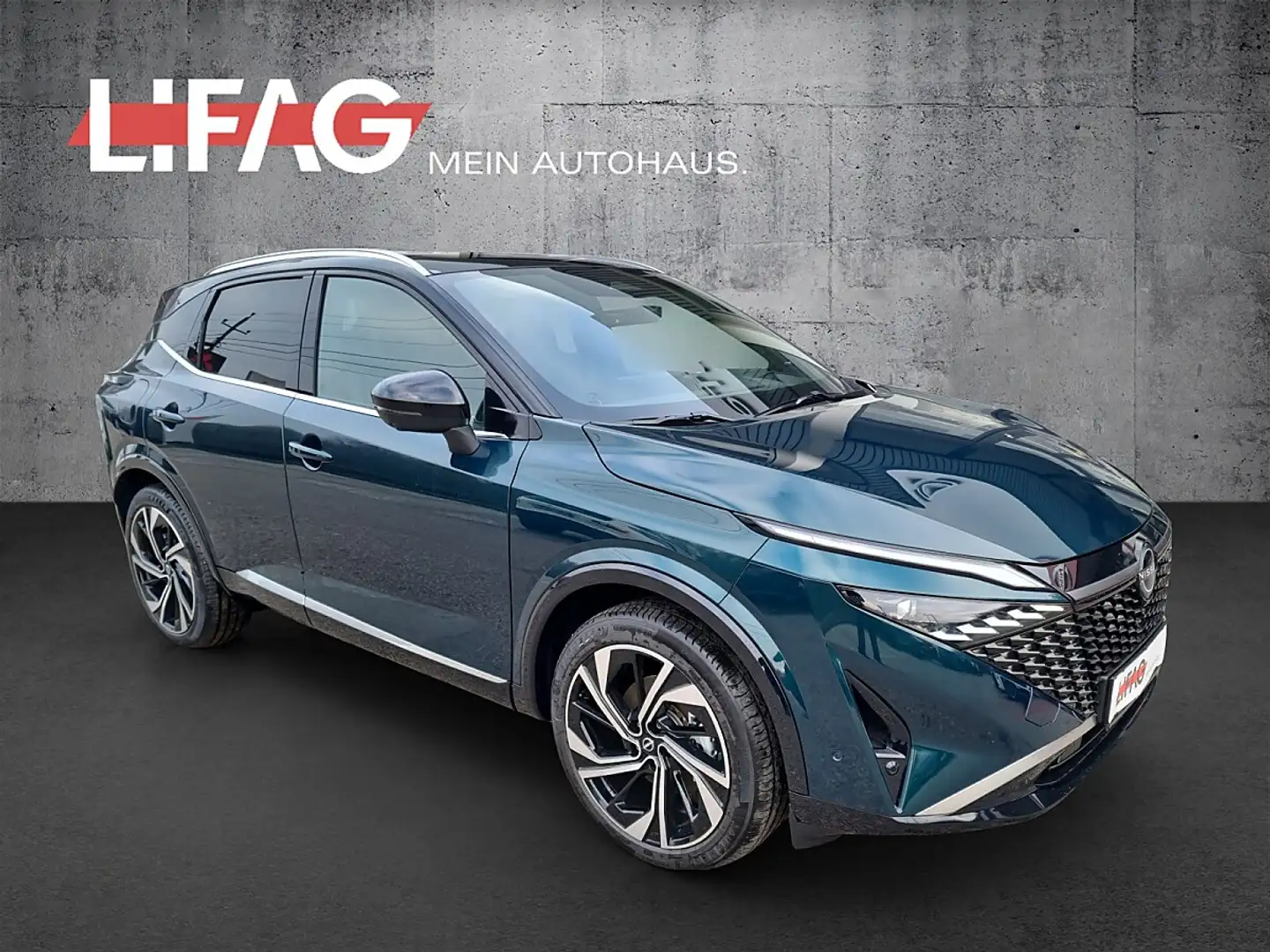 Nissan Qashqai 1,3 DIG-T MHEV Tekna+ Xtronic *ab €33.990,-* Grün - 1
