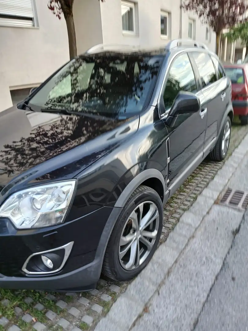 Opel Antara 2,2 CDTI Cosmo 4x4 Aut. Schwarz - 1