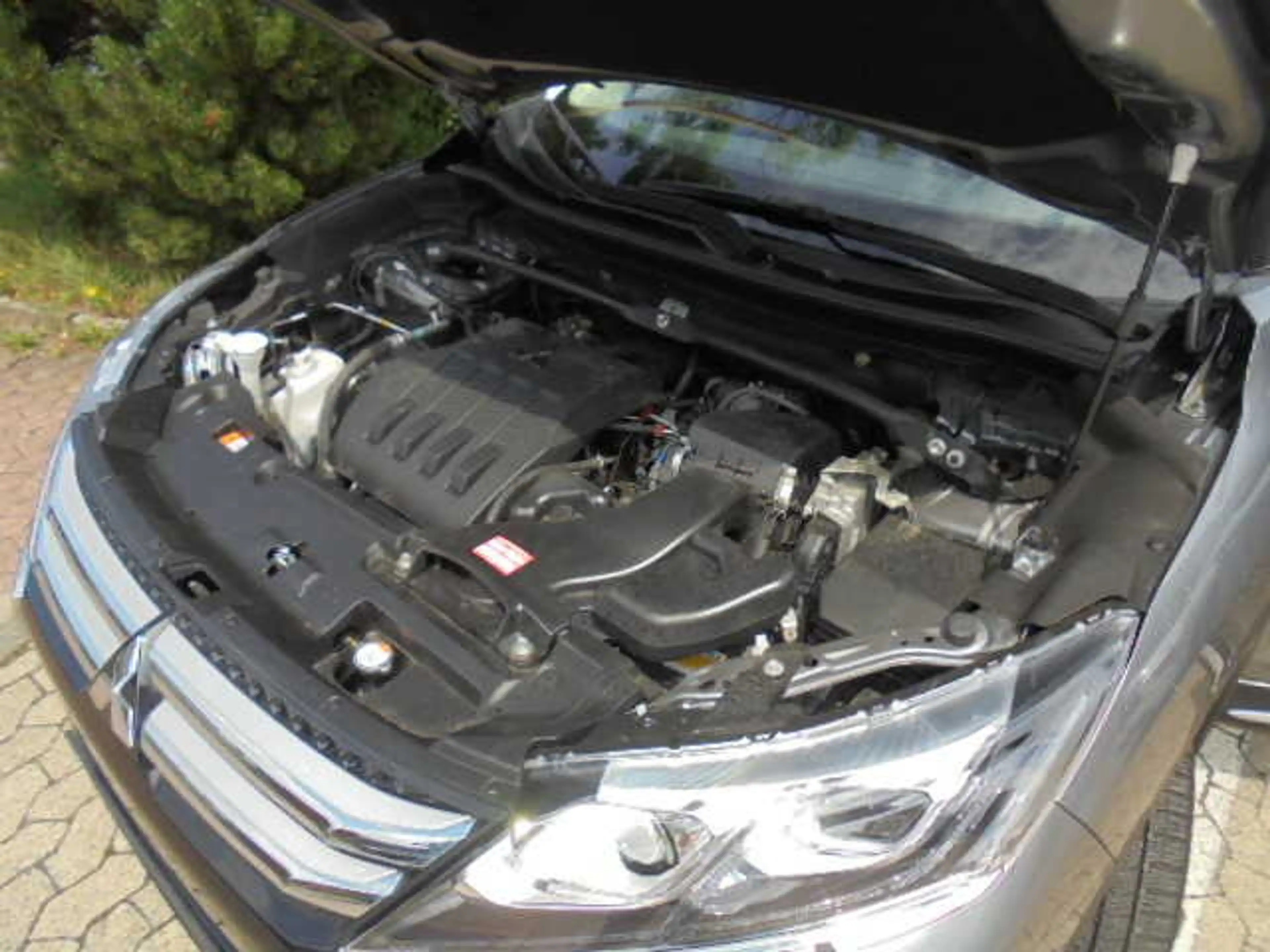 Mitsubishi Eclipse Cross PLUS 1.5 T-MIVEC 2WD CVT — photo 8