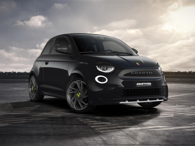 Abarth 500e Cabrio Turismo 42 kWh — photo 4