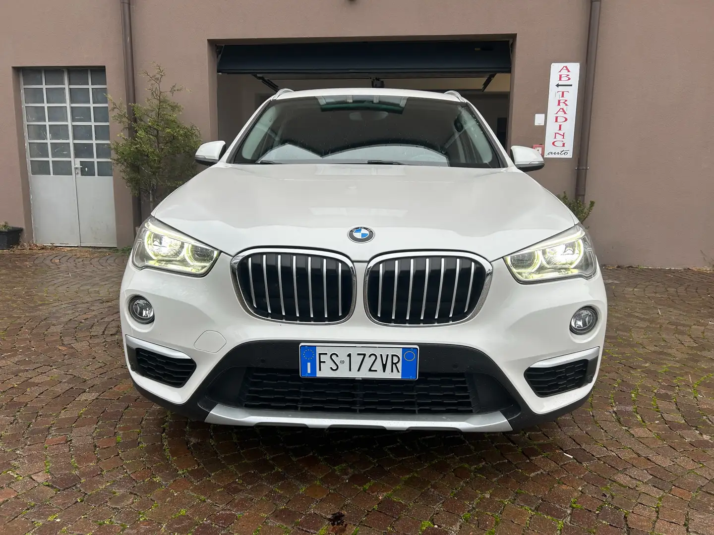 BMW X1 X1 F48 sdrive18d Msport auto my18 Wit - 1