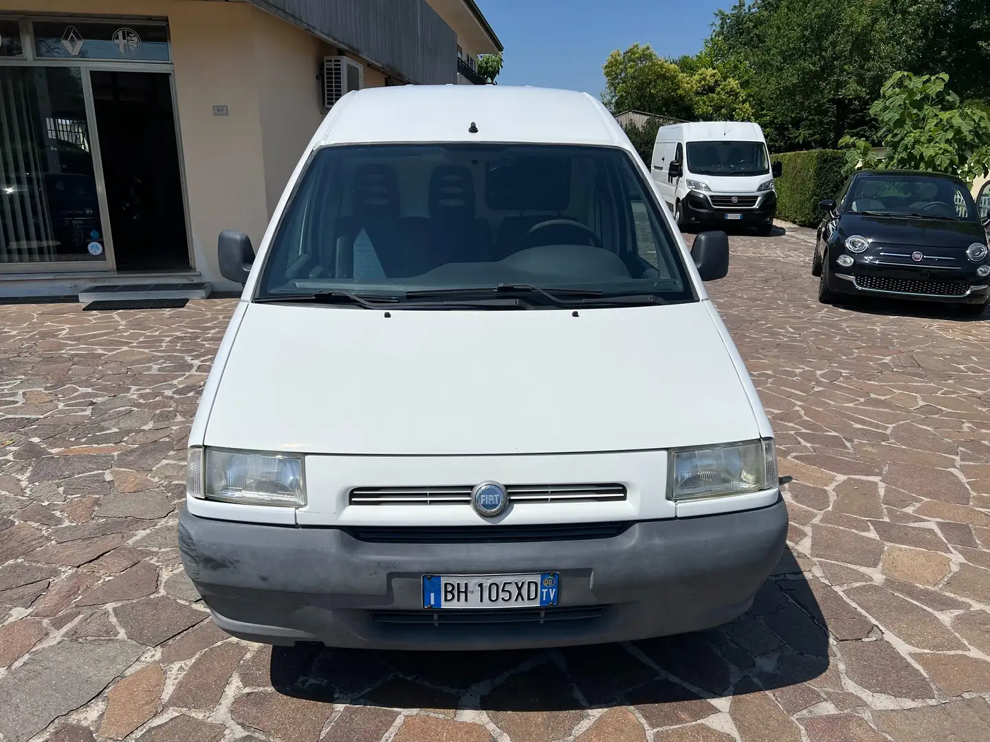 Fiat Scudo 2.0 D Furgone Bianco - 2