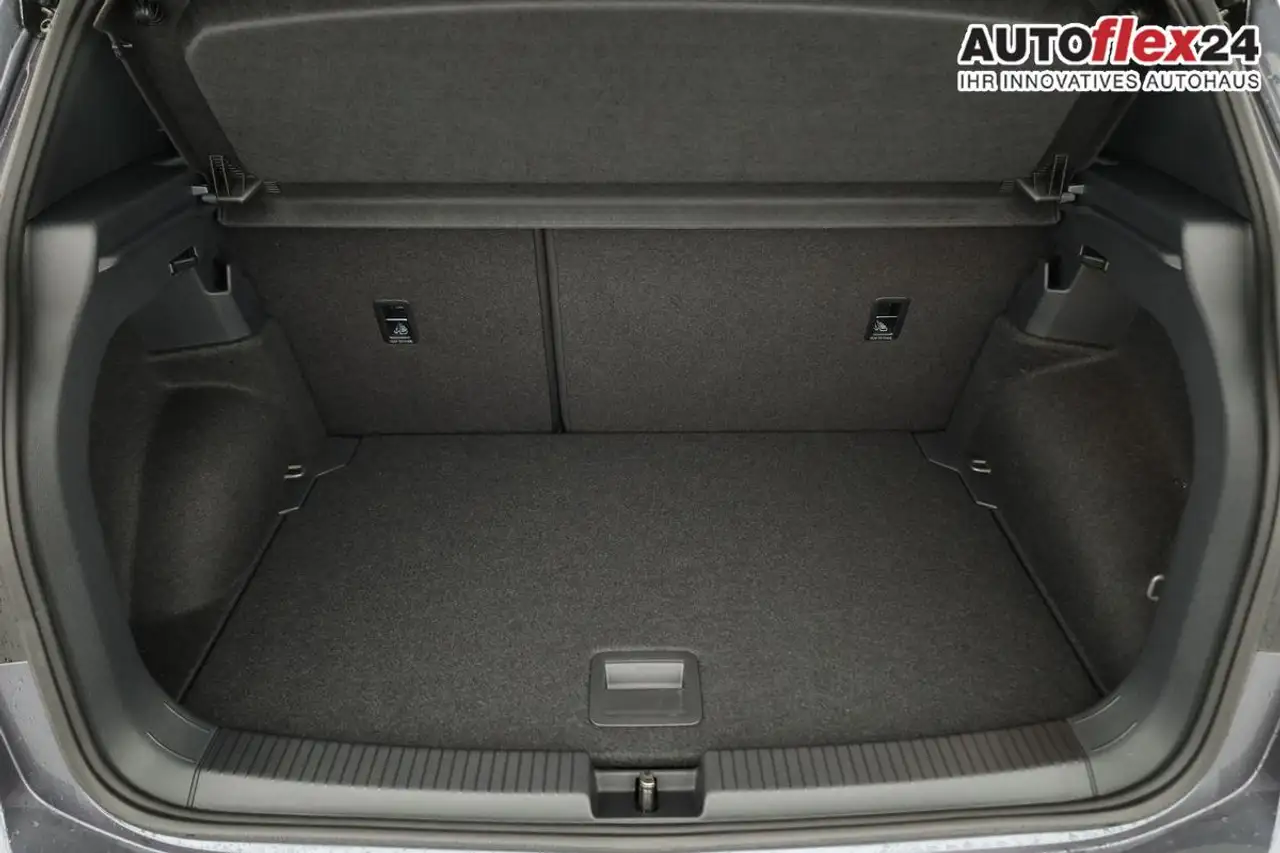 Volkswagen T-Cross 1.5 TSI 110 kW R-Line DSG R-Line, AHK, IQ.Light... 11