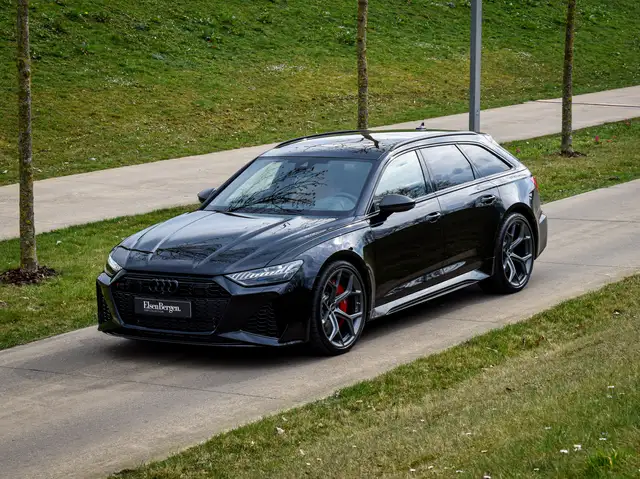 Audi RS6 Performance / NEW / Brown Leather / B&O / Pano