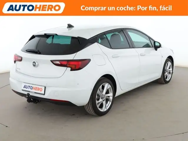 Opel Astra view 6