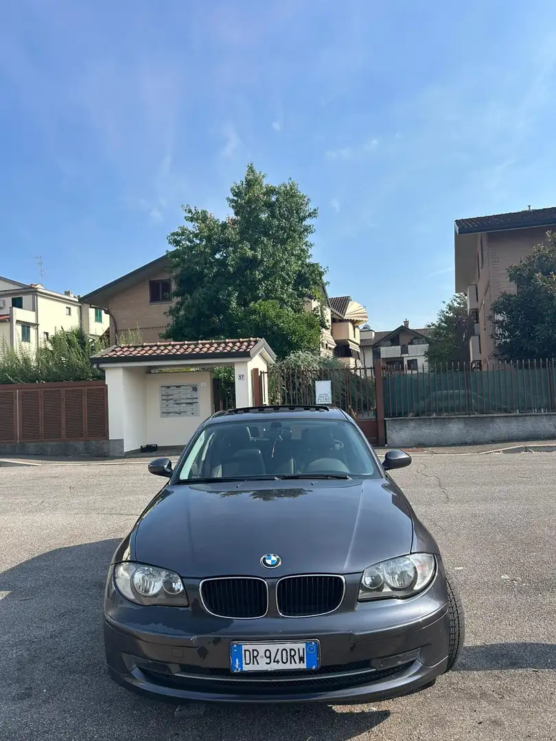BMW 123 123d 5p Futura dpf - 1