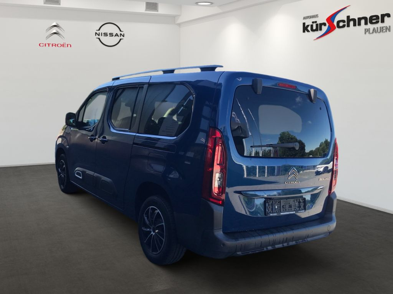 Citroen Berlingo XL PureTech 110 SHINE — photo 4