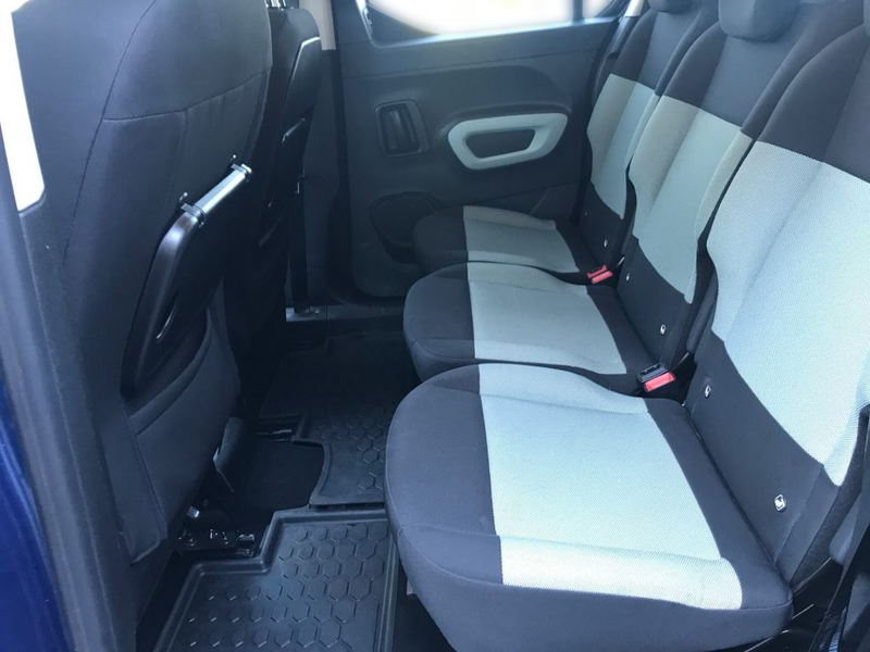 Citroen Berlingo XL PureTech 110 SHINE — photo 11