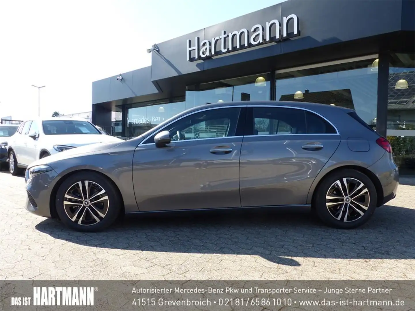 Mercedes-Benz A 180 PROGRESSIVE+PANO+AMBIENTE+RF.-KAM+CARPLAY Grigio - 2