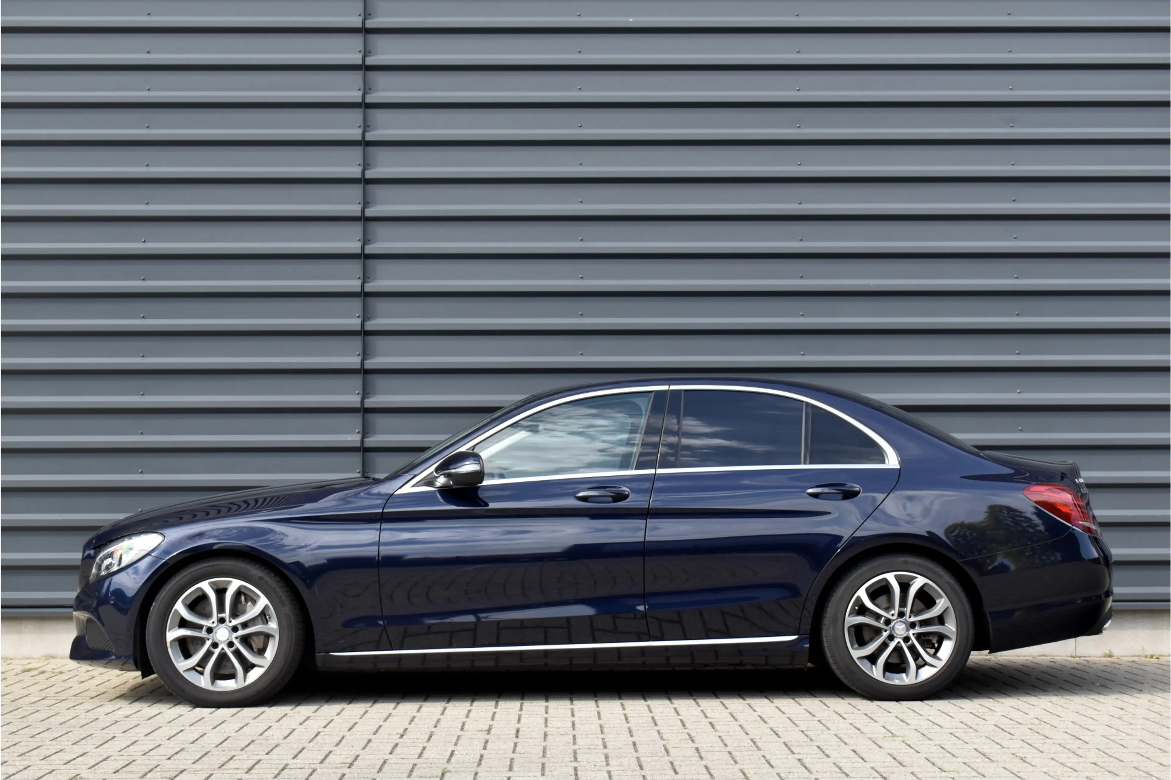 Mercedes-Benz C 350 e | Luchtvering | Trekhaak | 360 Camera | Memory S — photo 3