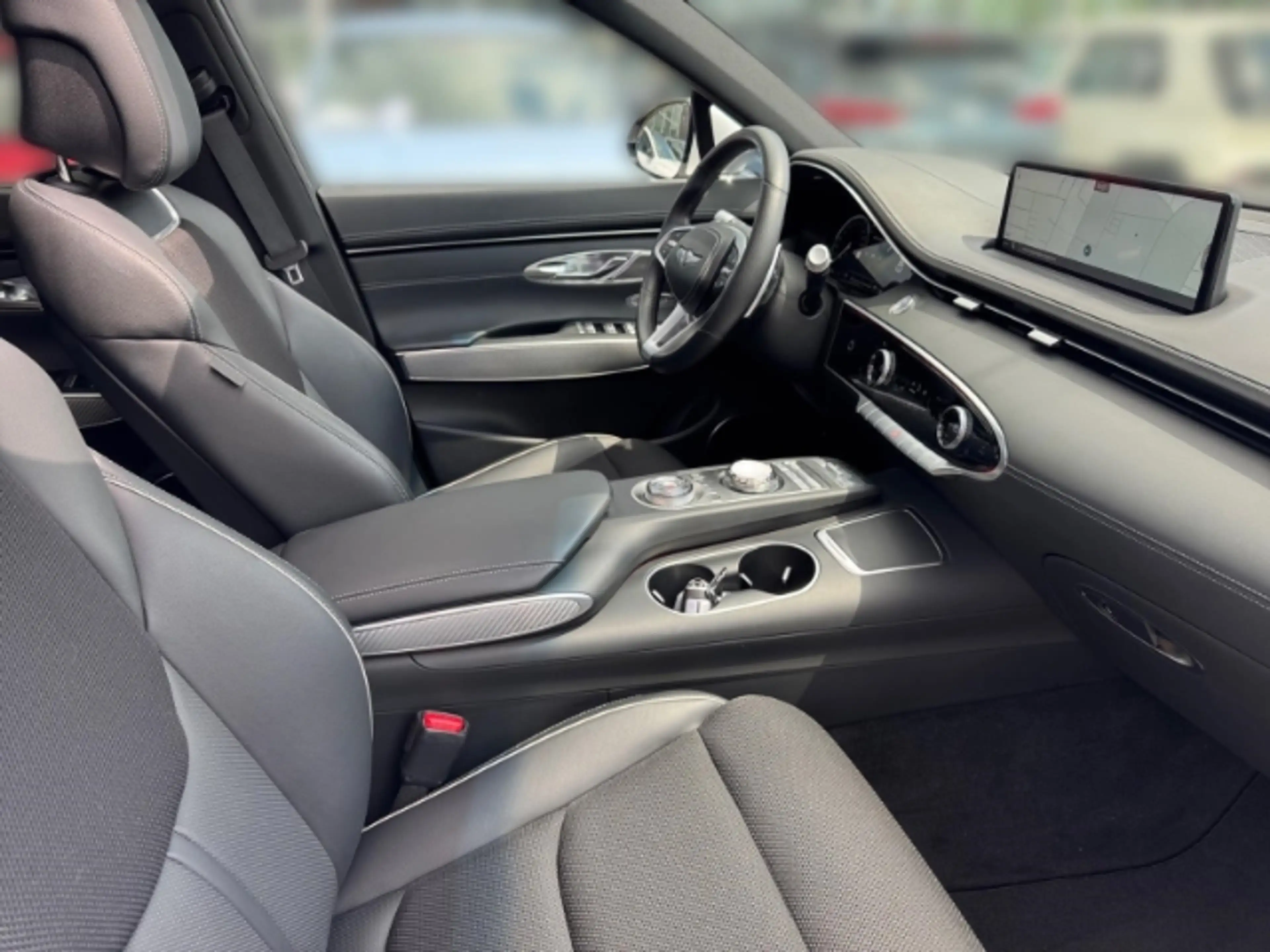 Genesis GV70 Sport 4WD Memory Sitze LED ACC El. Heckklappe Appl — photo 15