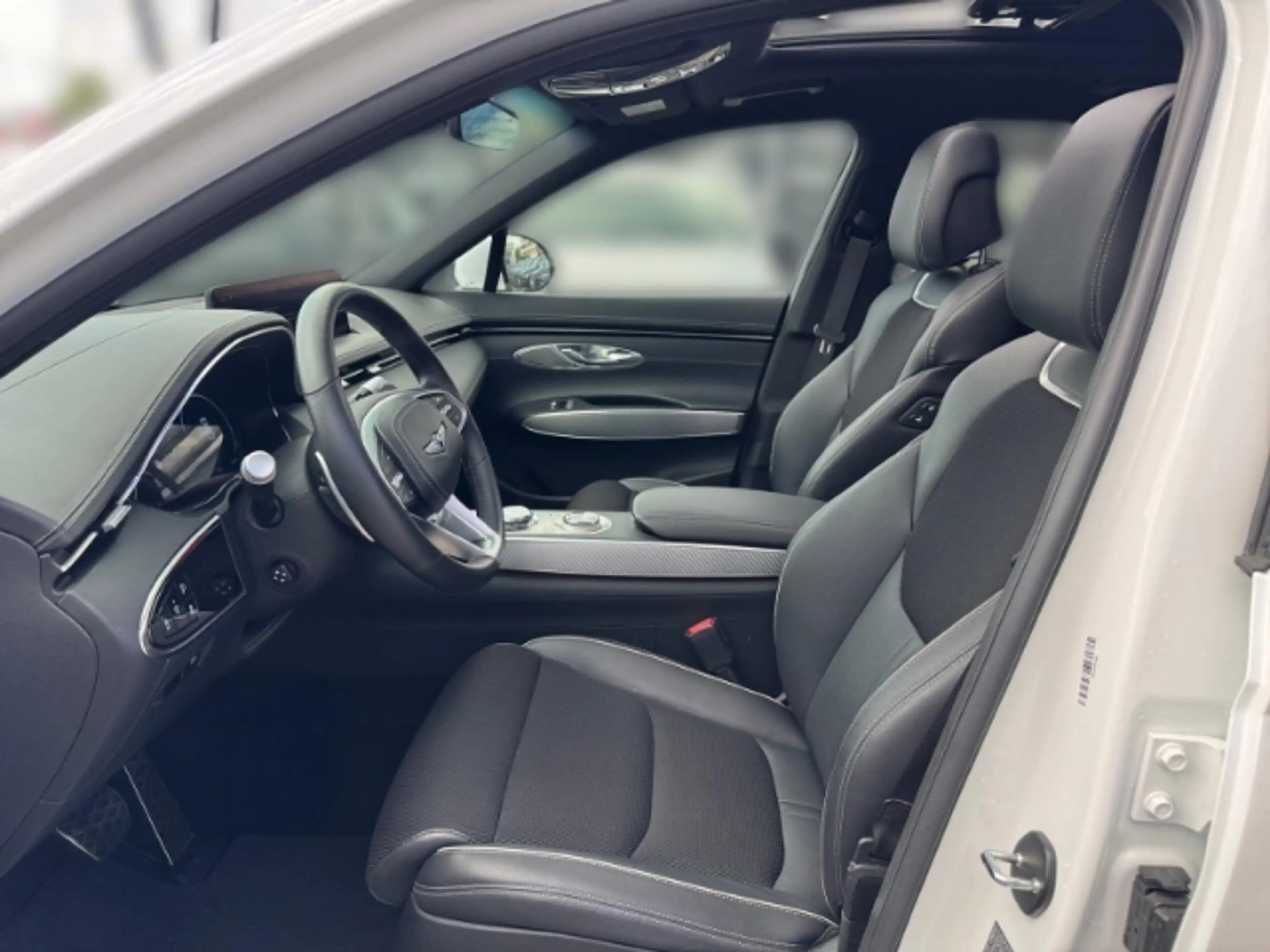 Genesis GV70 Sport 4WD Memory Sitze LED ACC El. Heckklappe Appl — photo 7