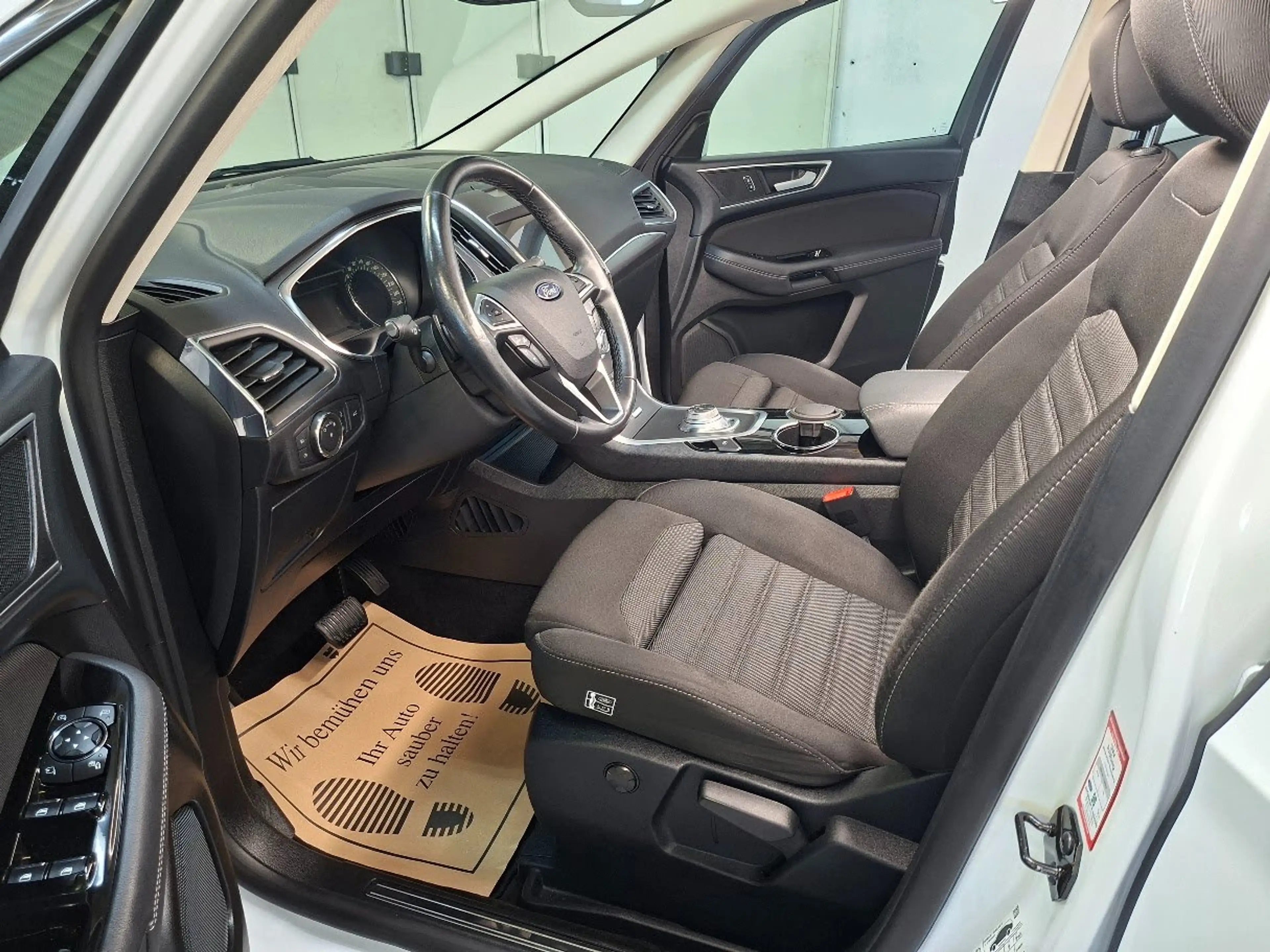 Ford S-Max 2.0 EcoBlue Titanium Aut. AHK, ACC, LED, W-Paket — photo 7