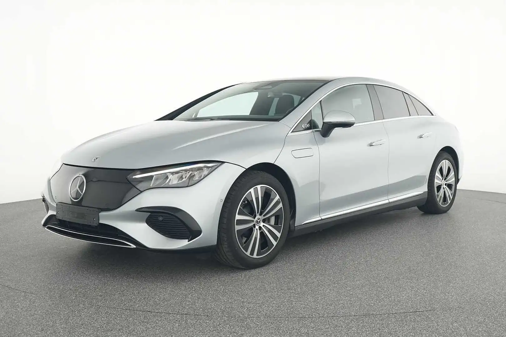 Mercedes-Benz EQE 300 Zilver - 1