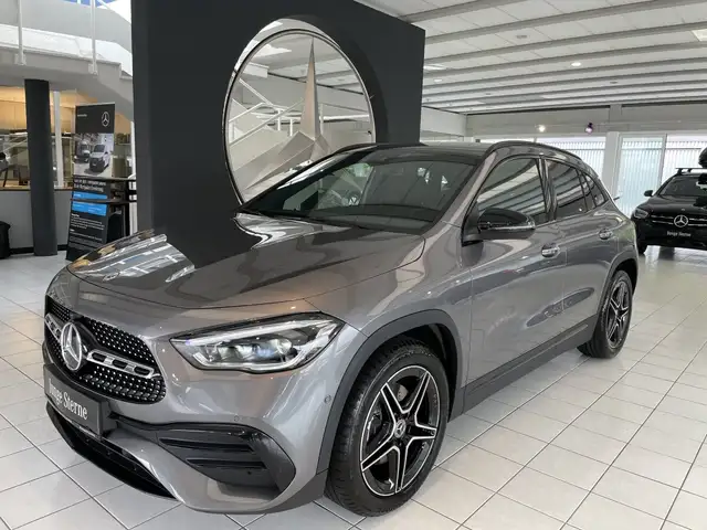 Mercedes-Benz GLA 220 d 4Matic AMG LINE