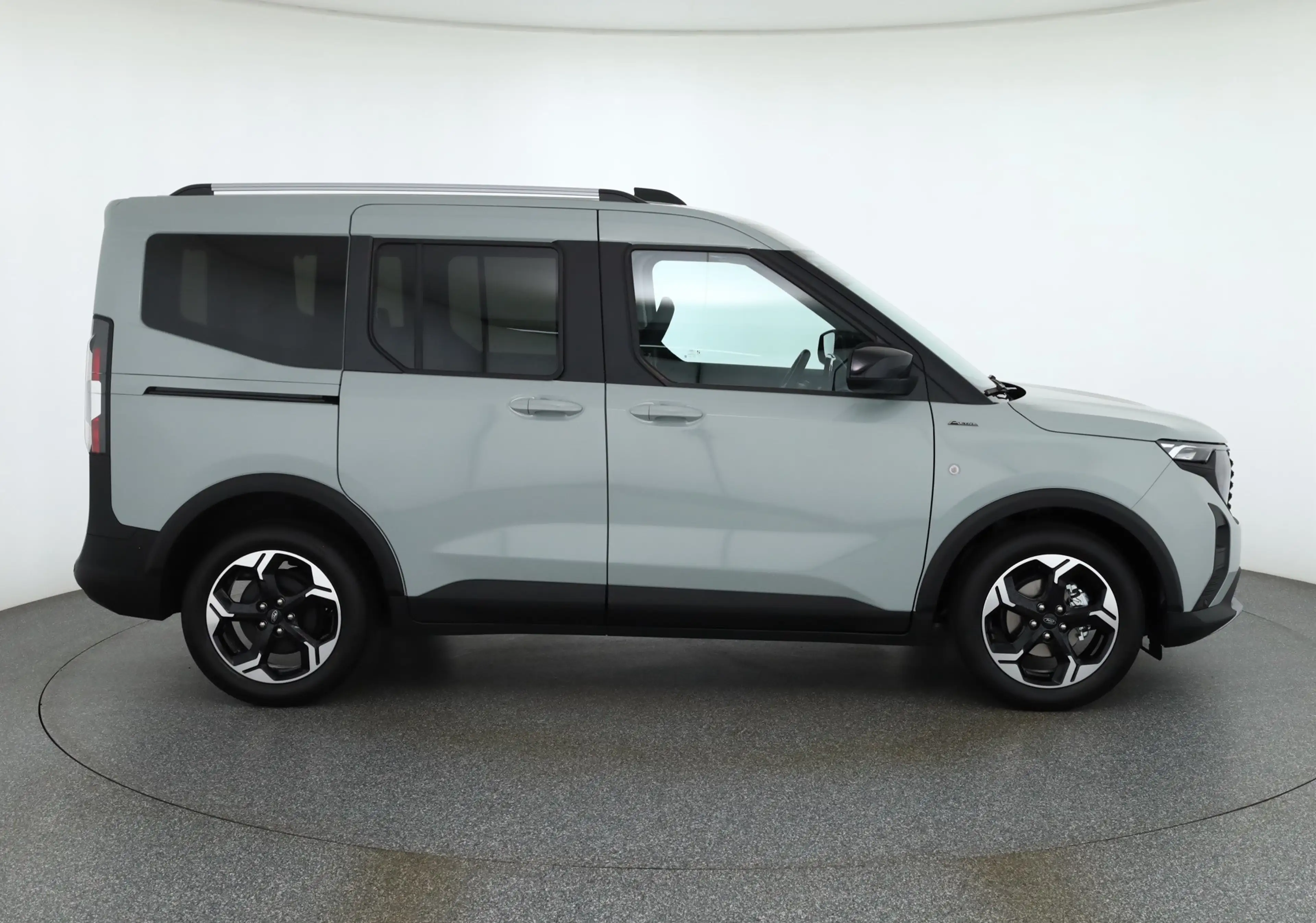 Ford Tourneo Courier Active 1.0 EB Aut. Navi Kamera AHK — photo 6