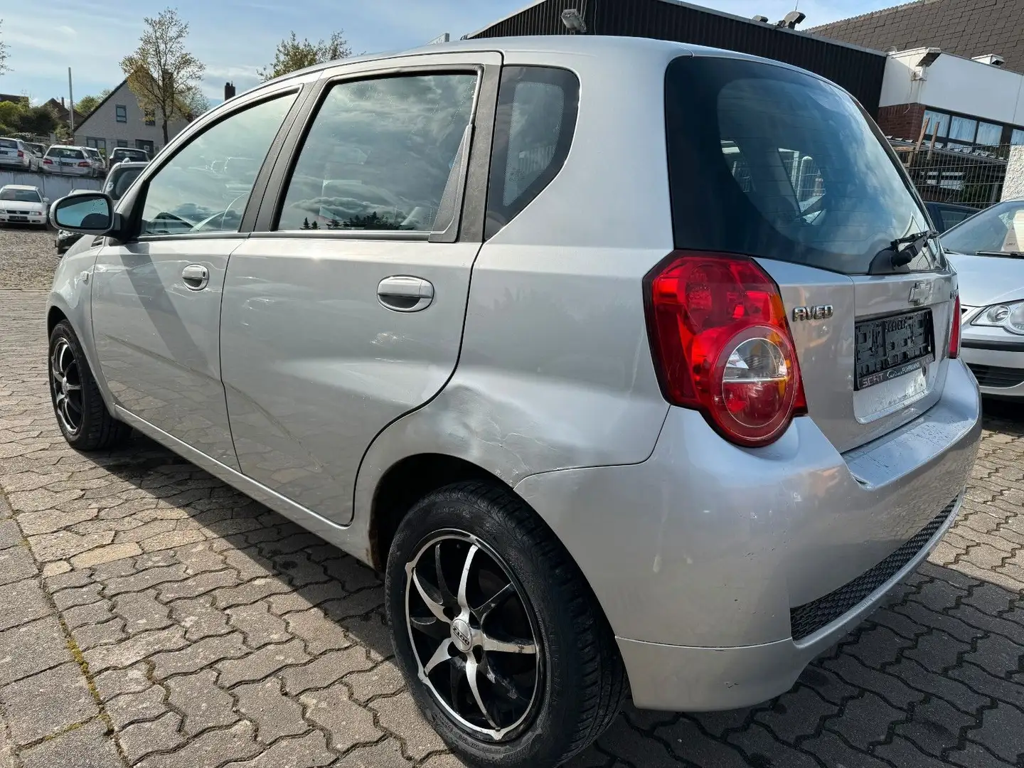 Chevrolet Aveo Schrägheck LS,Klima,2-Hand,EXPORT! Plateado - 2