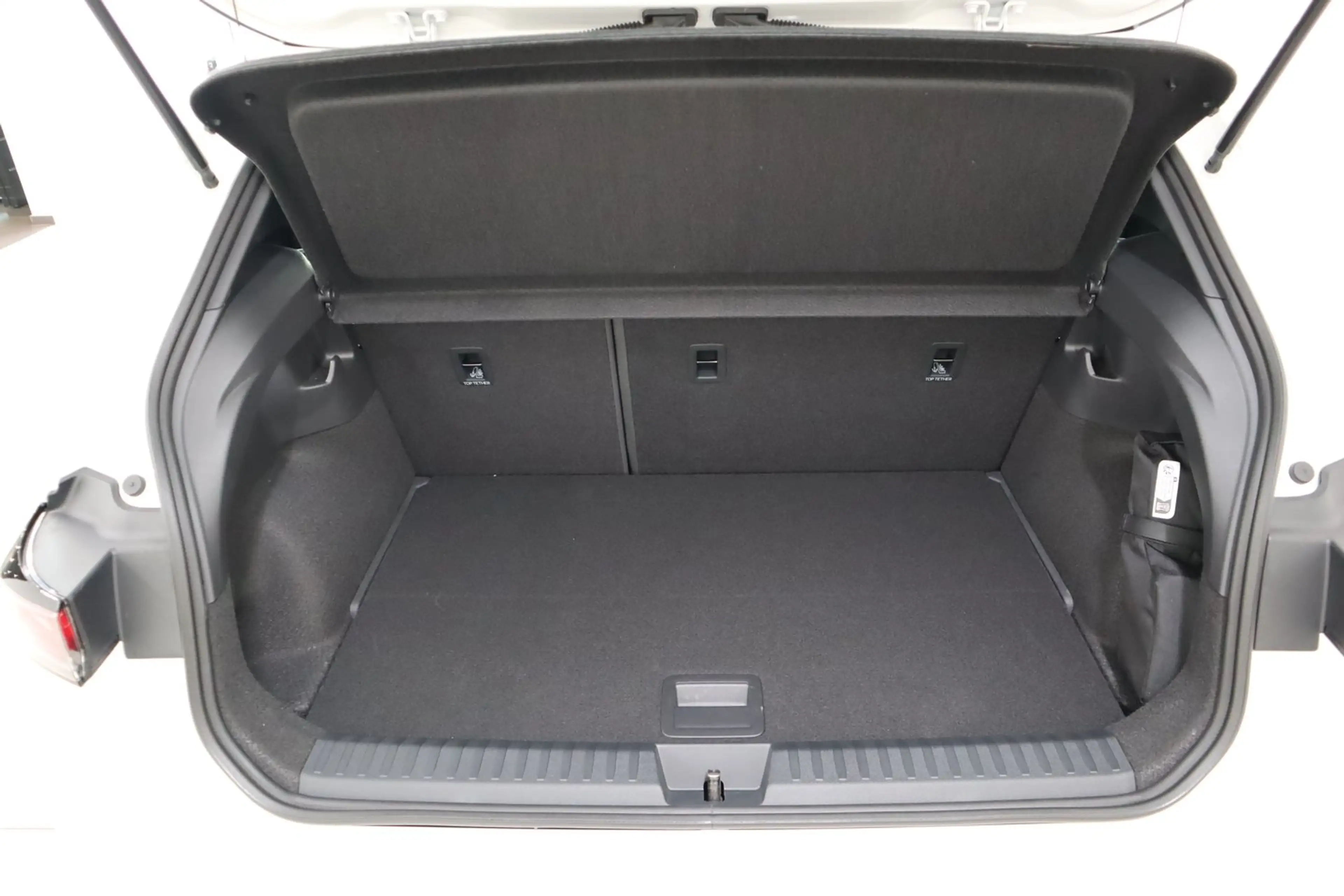 Volkswagen ID. Polo . Polo Style Edition+ 155 kW - 52 kWh — photo 7