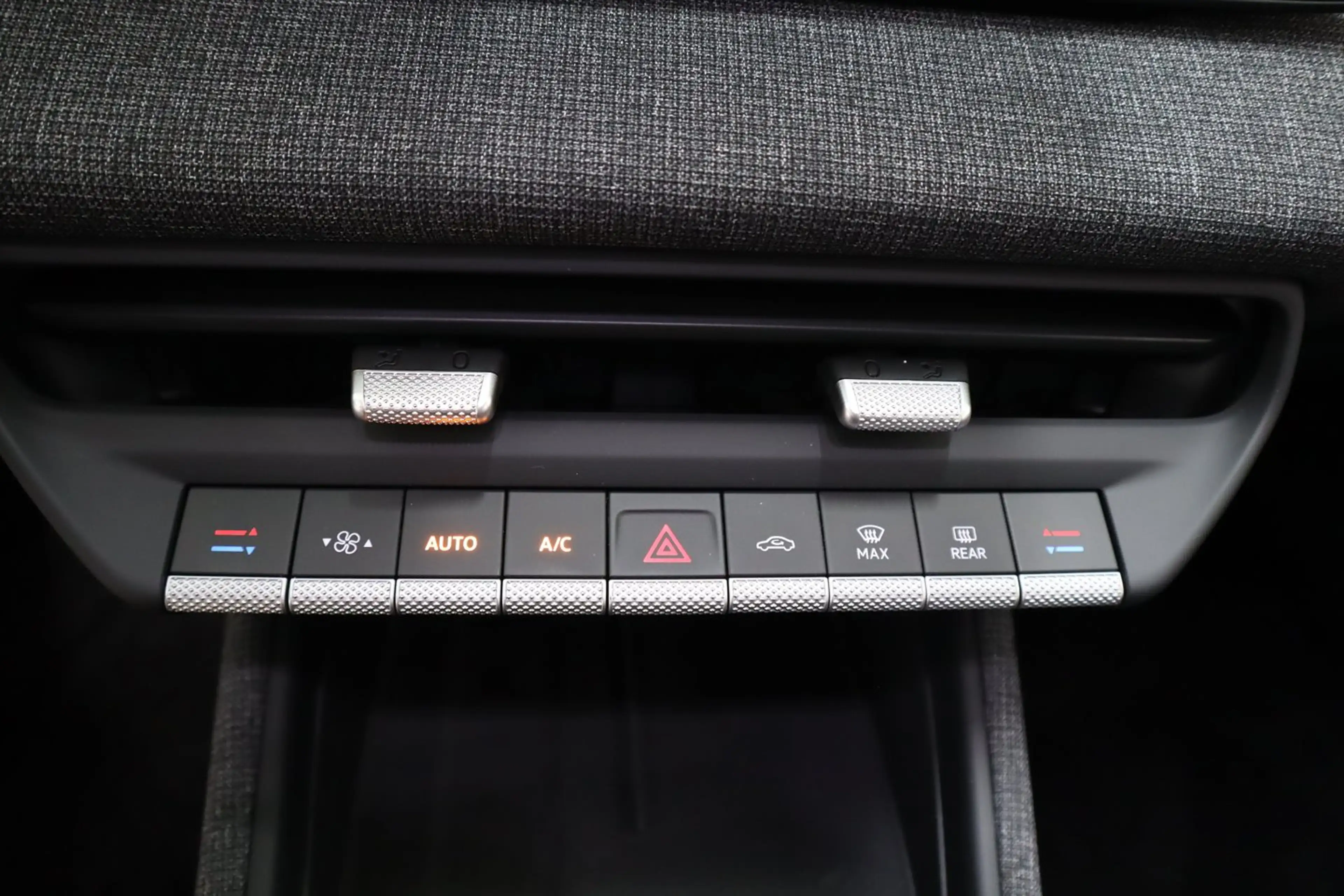 Volkswagen ID. Polo . Polo Style Edition+ 155 kW - 52 kWh — photo 15