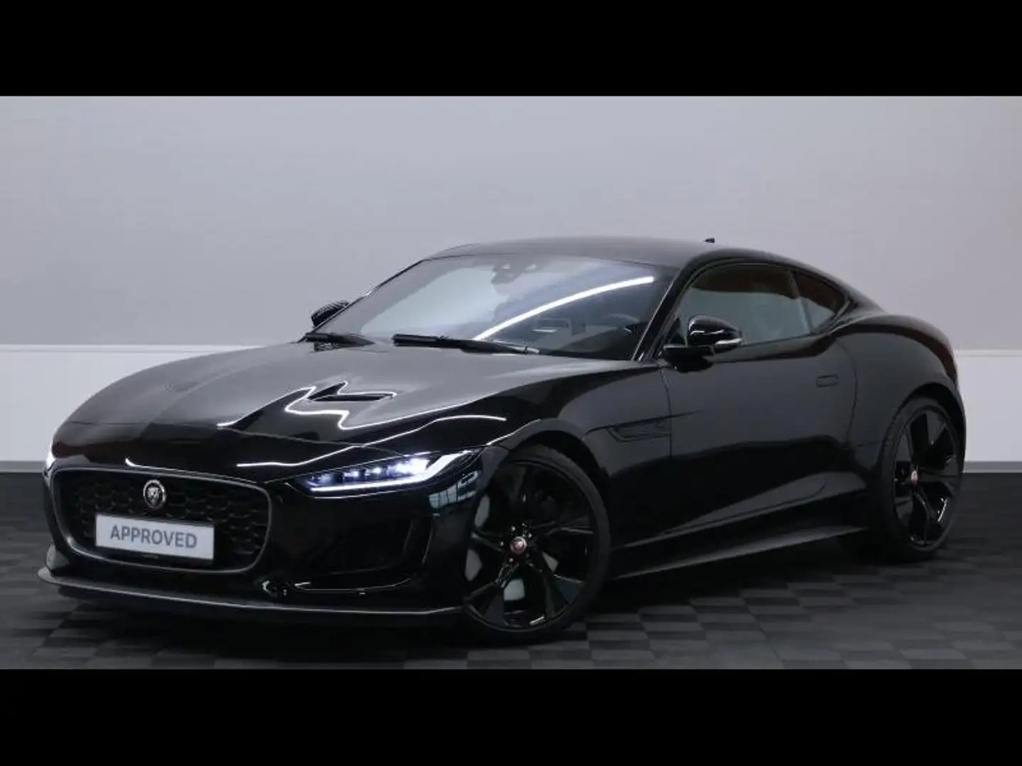 Jaguar F-Type P450 First Edition RWD Zwart - 1