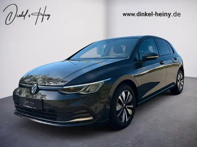Volkswagen Golf VIII Lim. Life MOVE 1.0 TSI