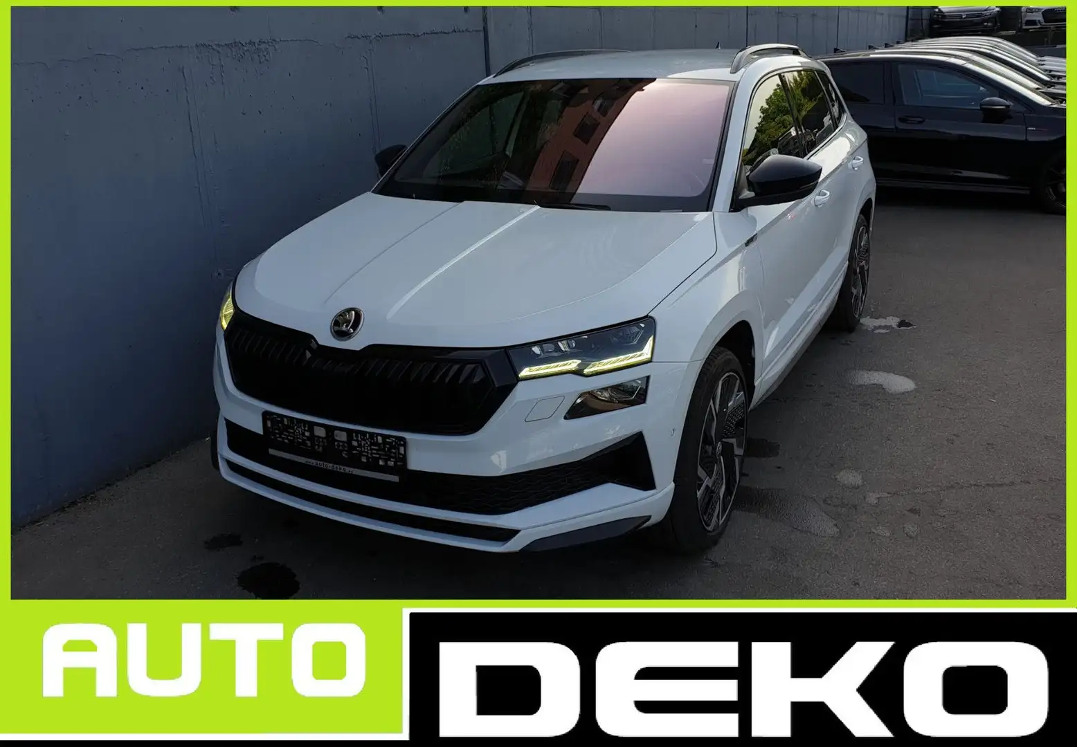 Skoda Karoq 2.0 TDI DSG 4x4 SPORTLINE *Facelfift* Pano Wit - 1