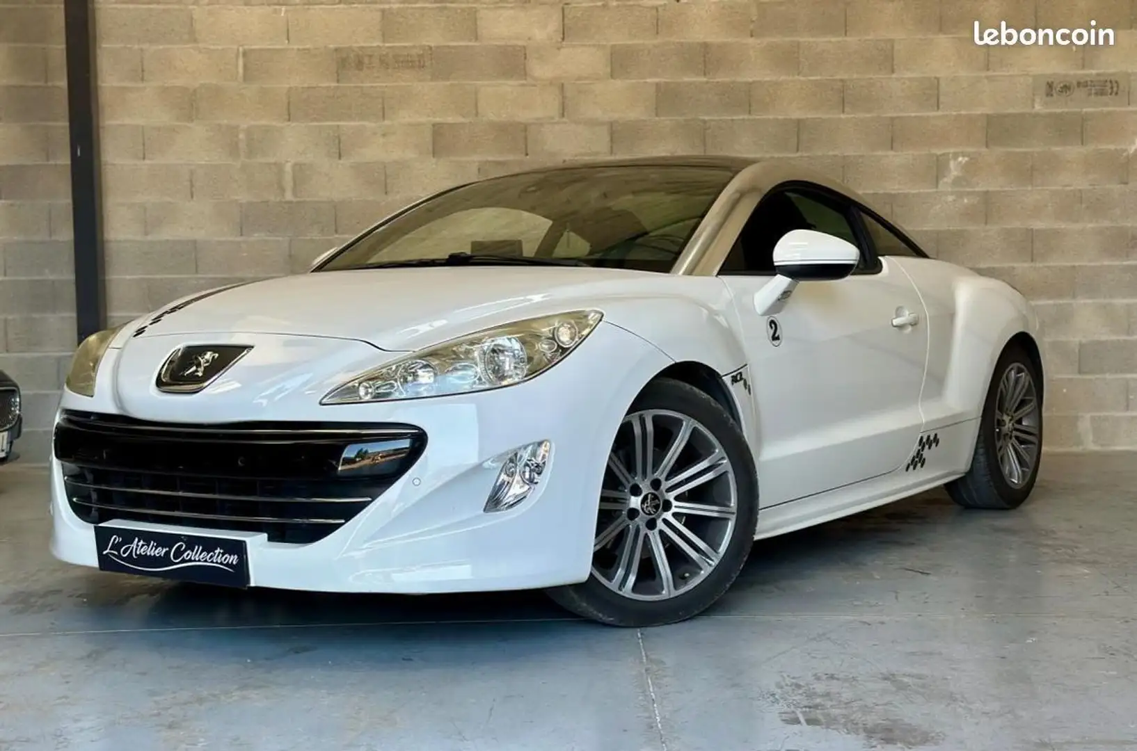 Peugeot RCZ 1.6 THP 156cv GPS SIEGES ELECTRIQUES INTERIEUR CUI Blanc - 1