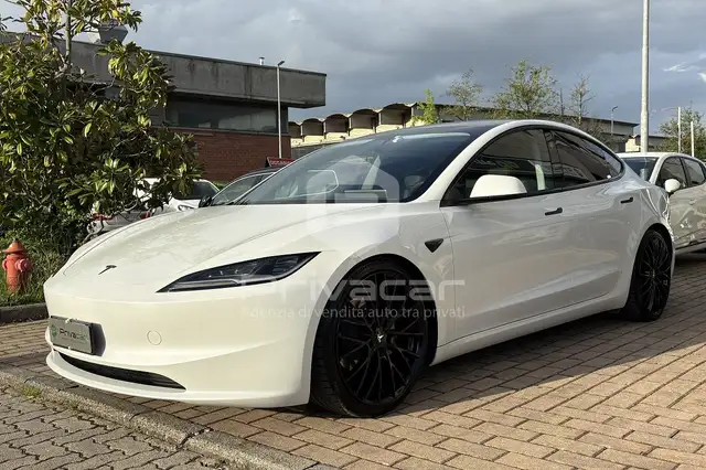 Tesla Model 3 Model 3 NV35 RWD Premium