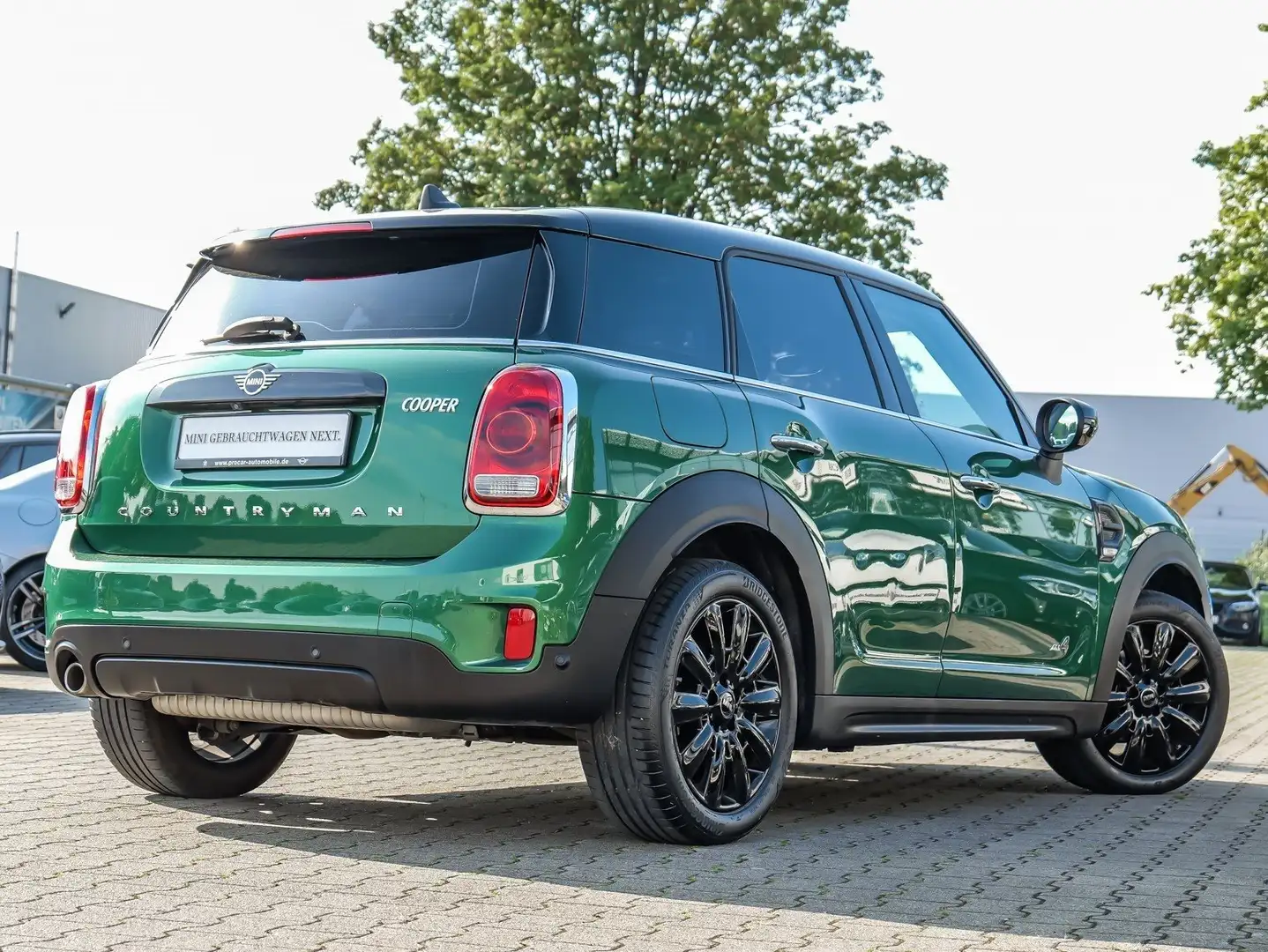 MINI Cooper Countryman Cooper Countryman ALL4 NAVI+HUD+PANO+ACC+RFK+NAVI+ Verde - 2