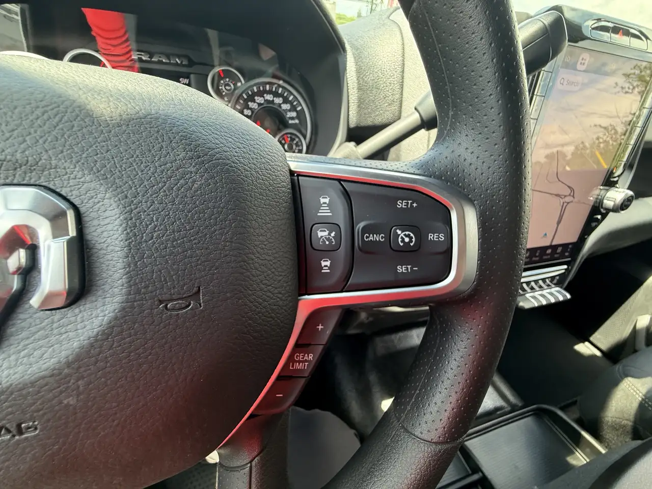 RAM 2500 photo RAM 2500