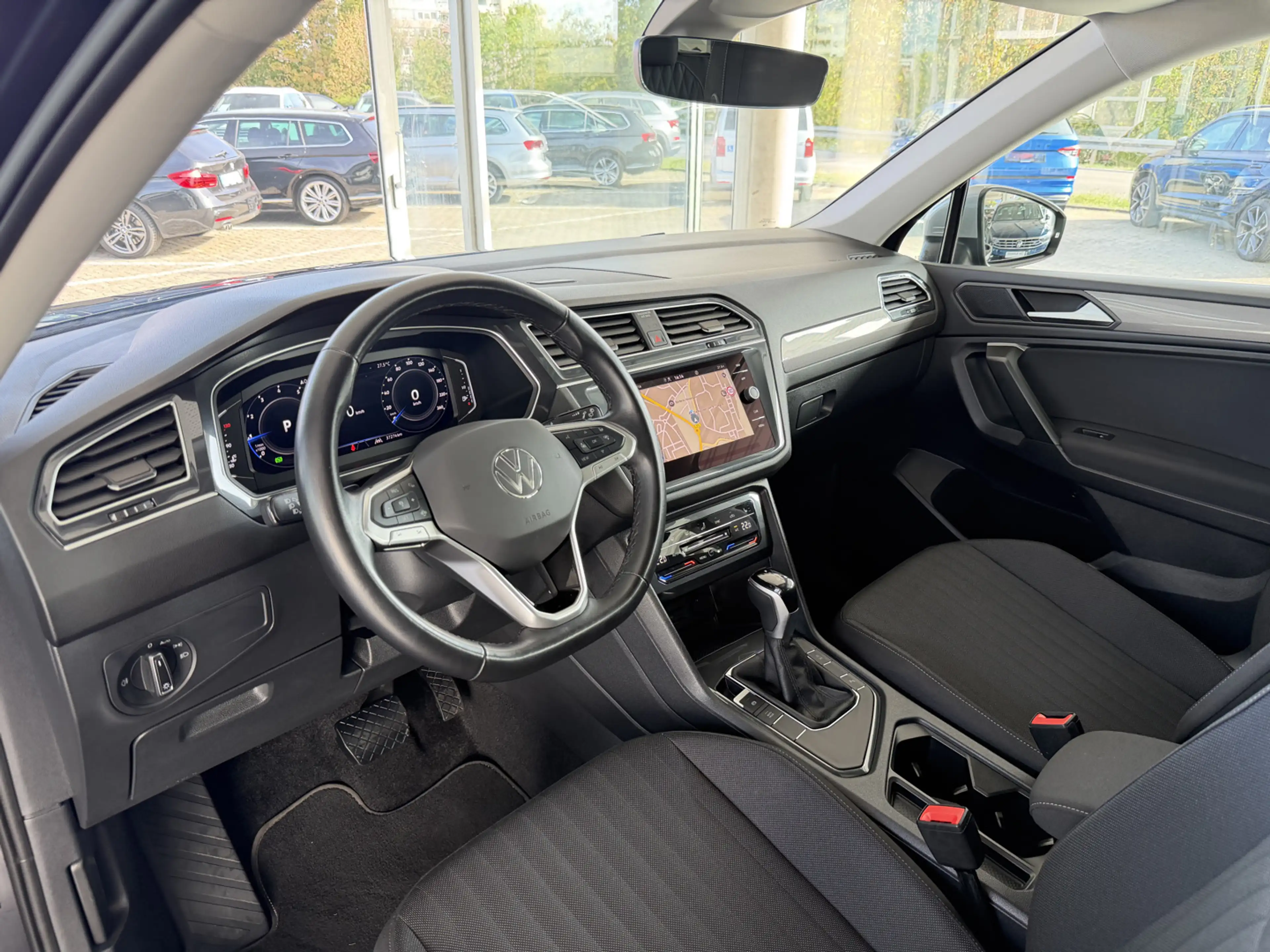 Volkswagen Tiguan Allspace Life 1.5 TSI 7.SI DSG NAVI LED PDC SHZG AHK BT — photo 9