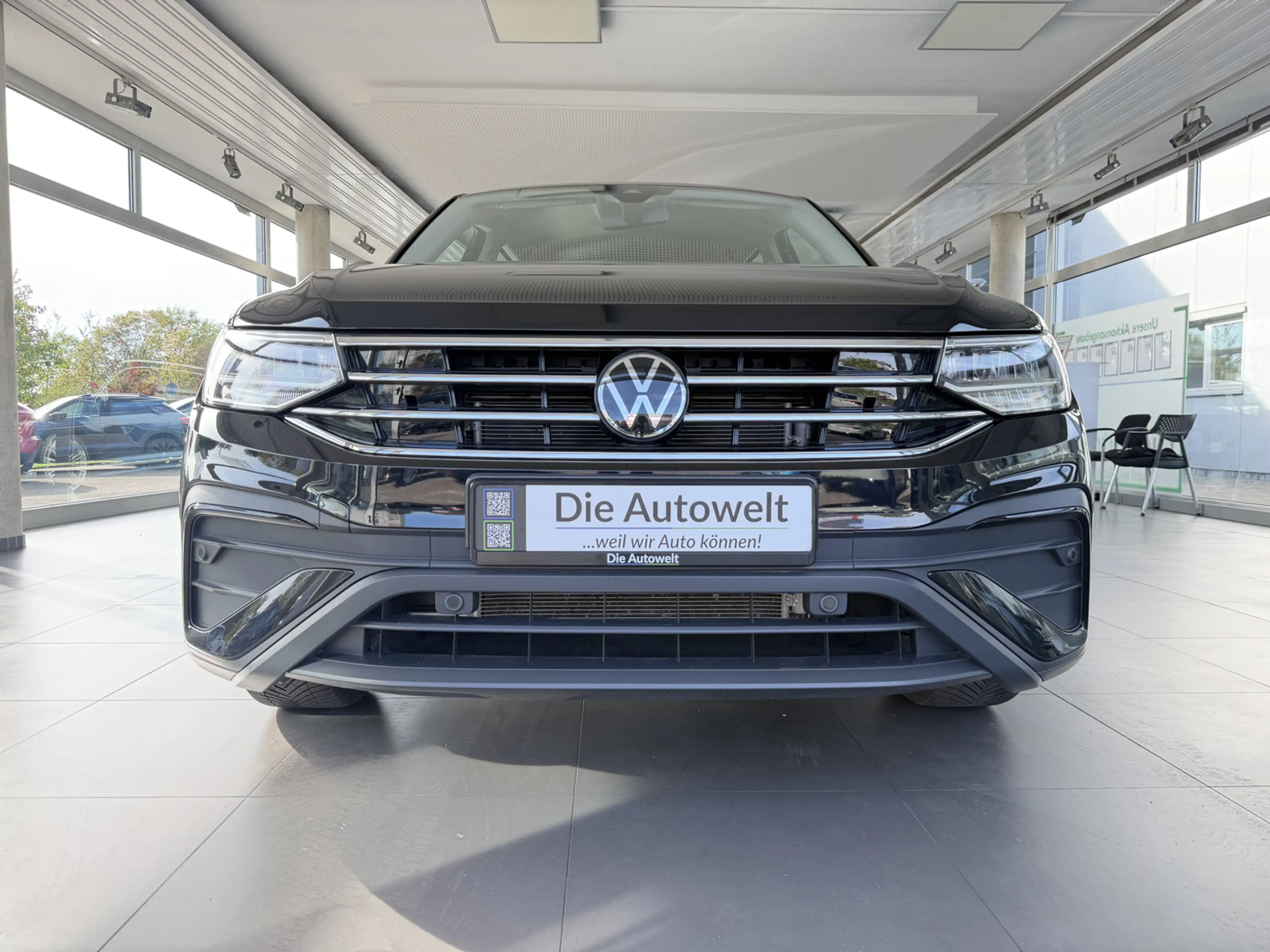 Volkswagen Tiguan Allspace Life 1.5 TSI 7.SI DSG NAVI LED PDC SHZG AHK BT — photo 2