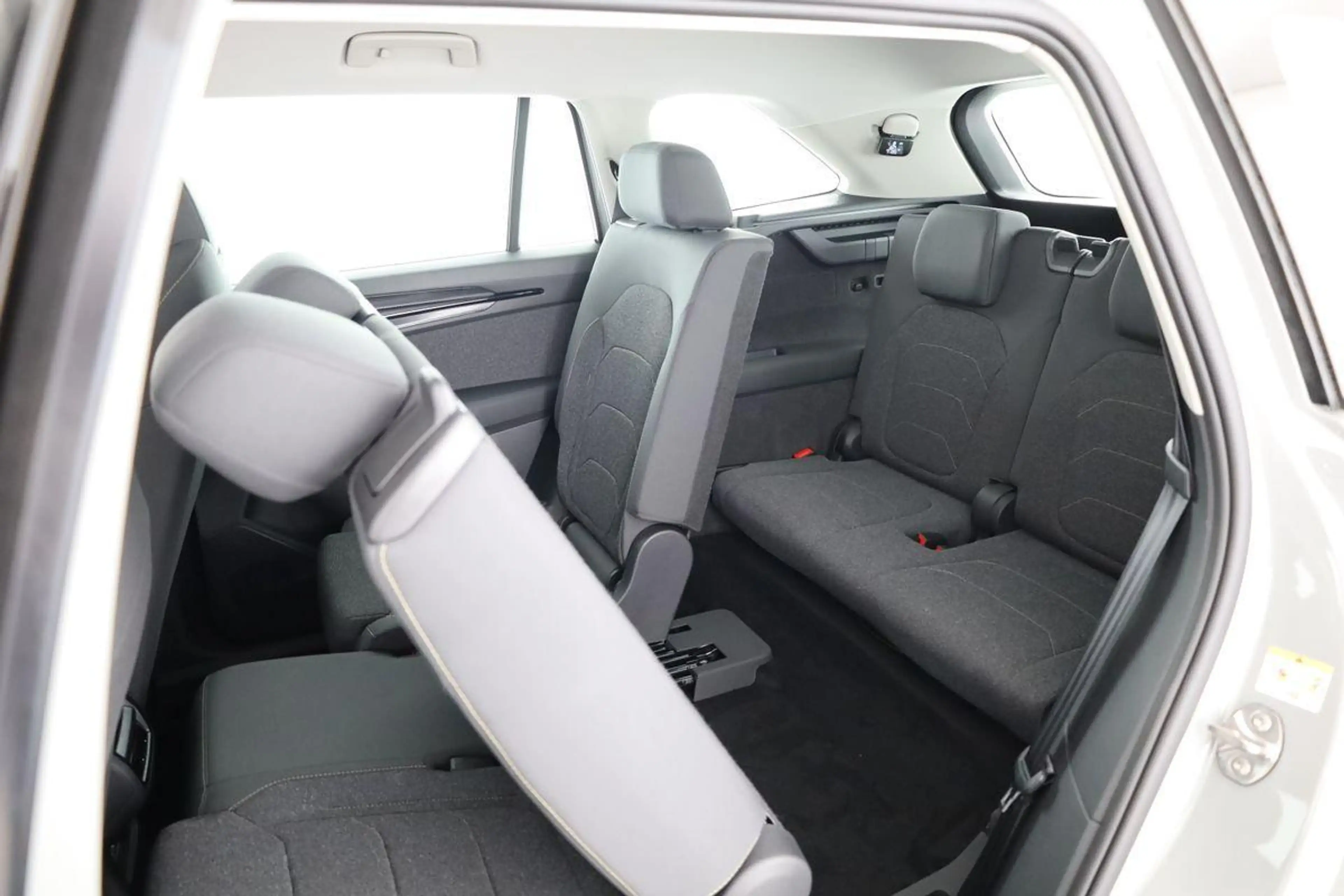 Skoda Kodiaq 2.0 TDI 110 kW Selection DSG Selection, 7-Sitze... — photo 12