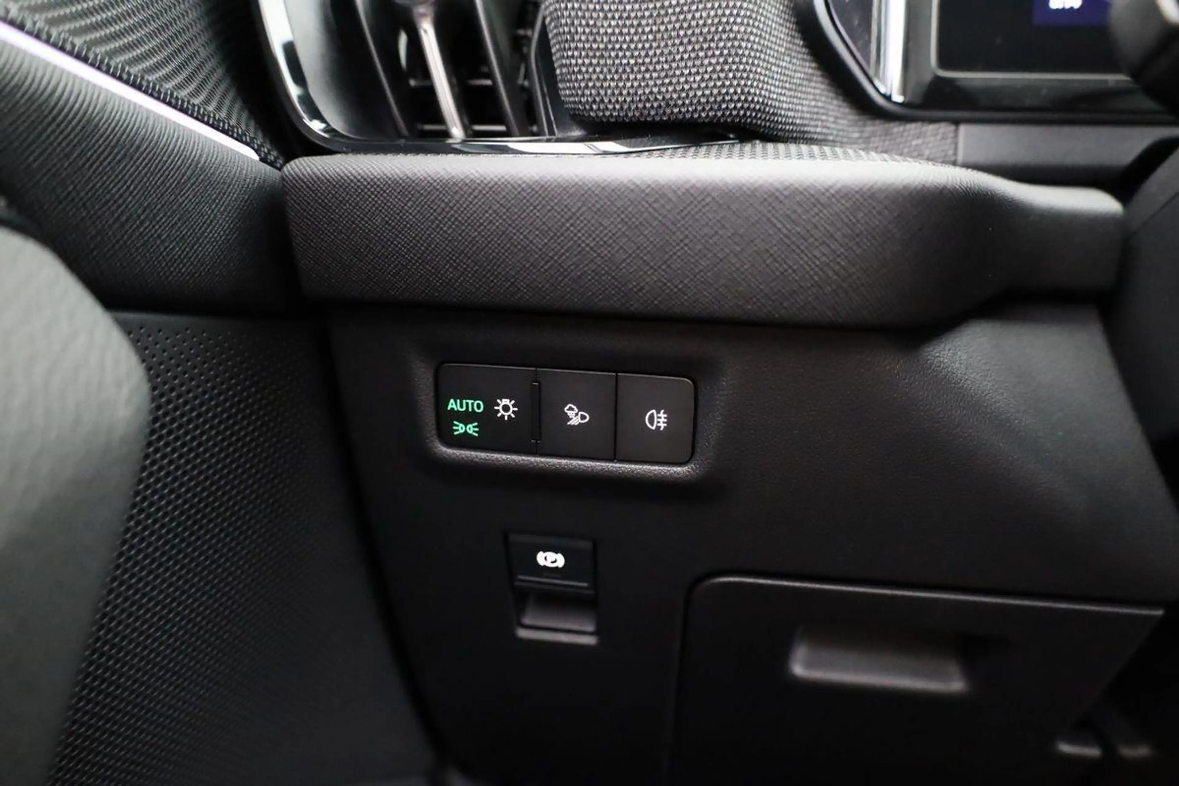 Skoda Kodiaq 2.0 TDI 110 kW Selection DSG Selection, 7-Sitze... — photo 8
