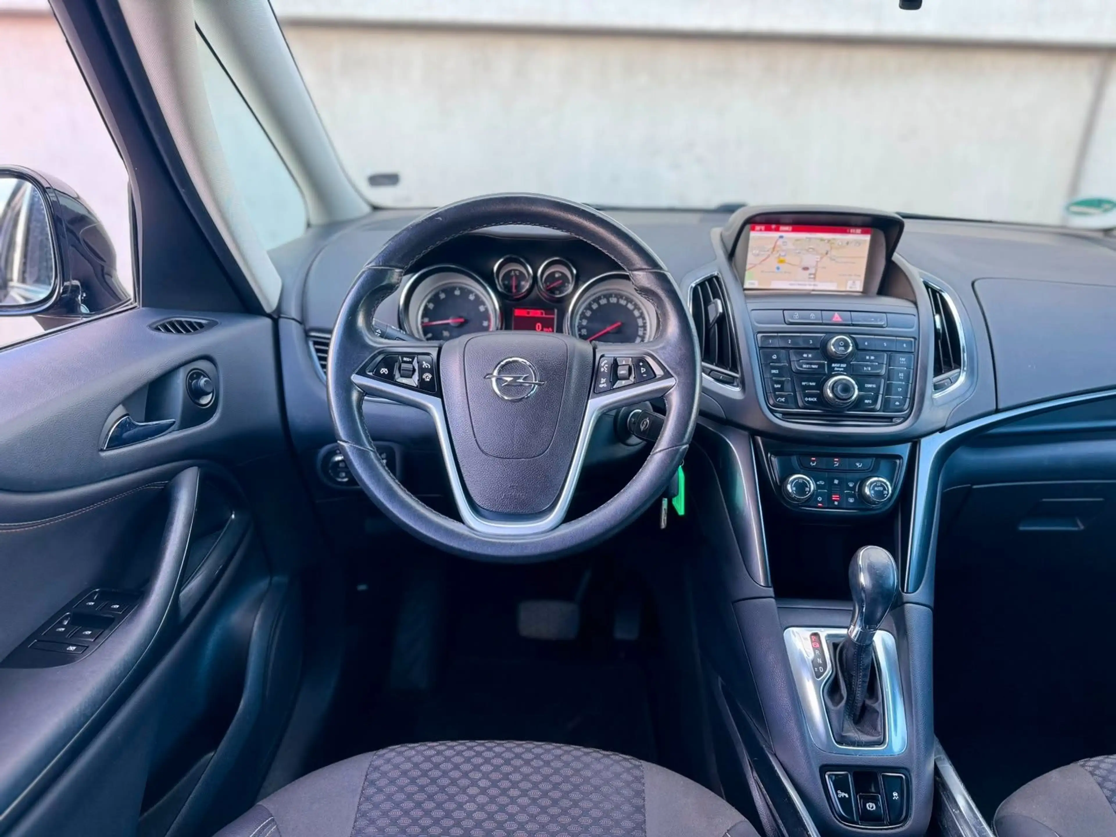 Opel Zafira Tourer Zafira C Tourer Innovation 7Sitze 140ps 1Hand — photo 19